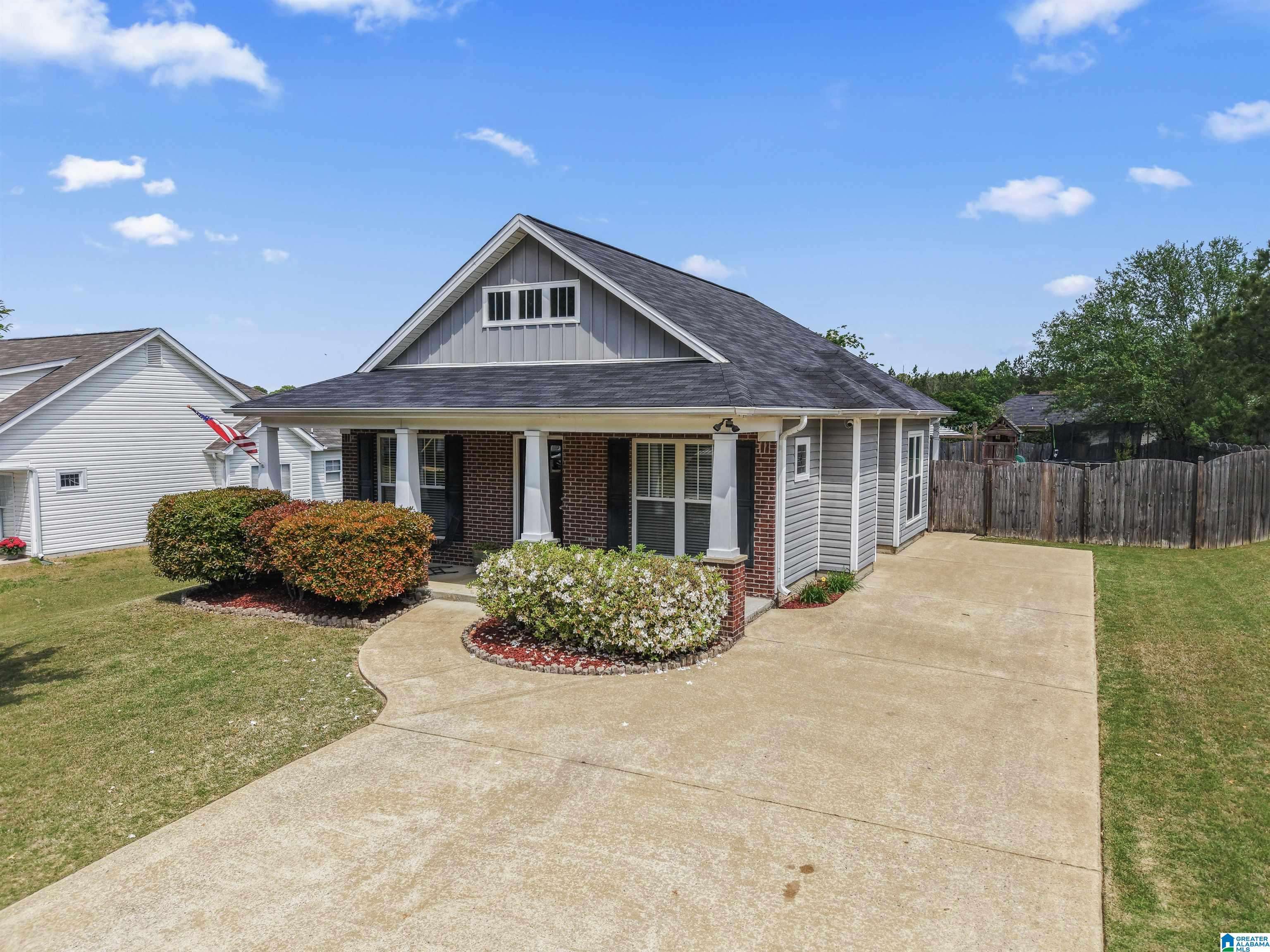 Calera, AL 35040,270 ROSSBURG DRIVE