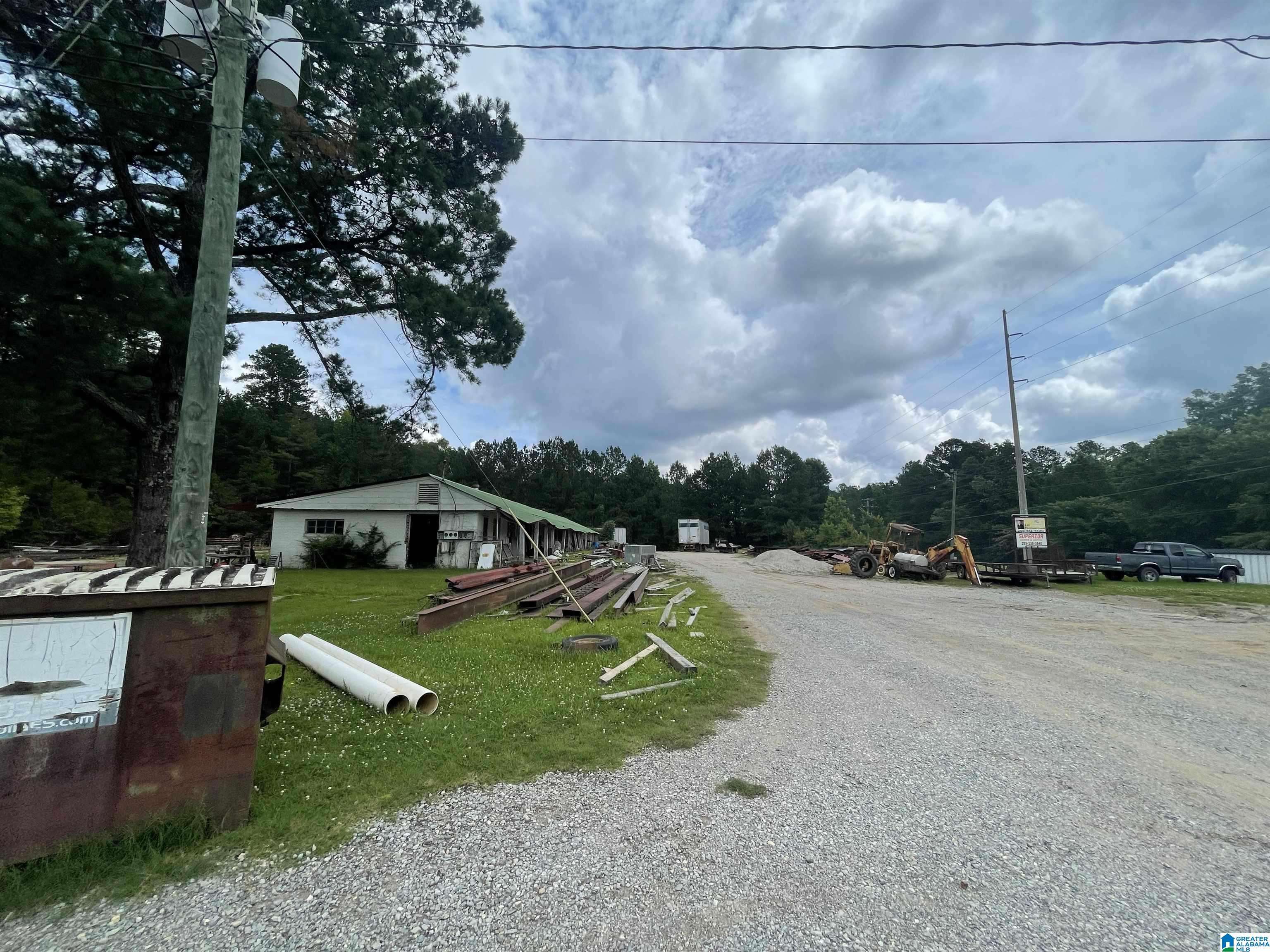 Pell City, AL 35125,19967 US HWY 231