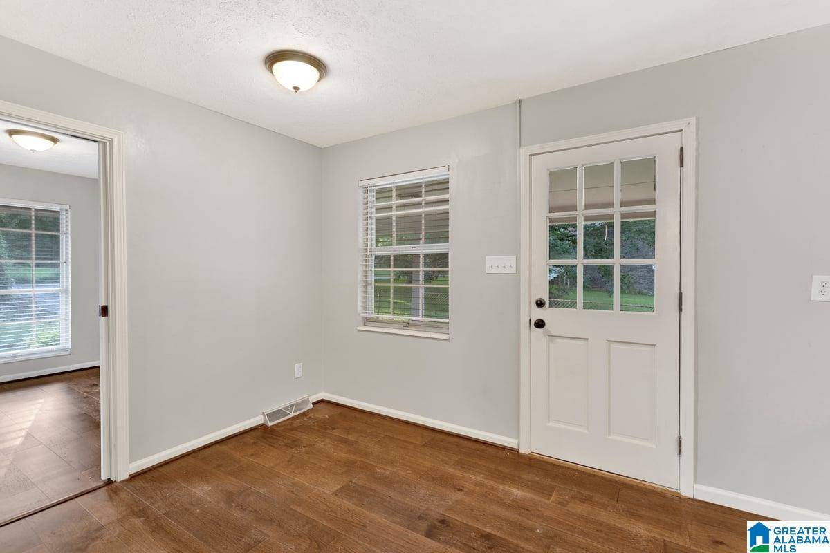 Bessemer, AL 35023,6420 WHITE COURT