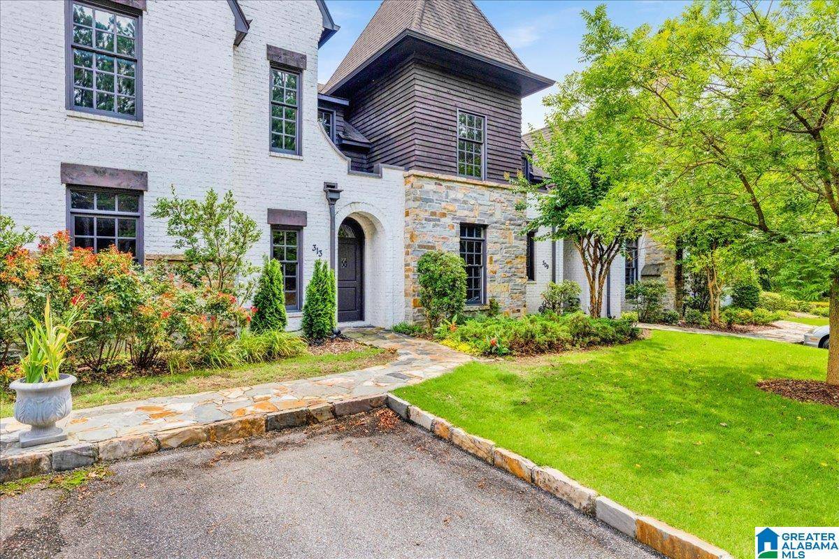 Hoover, AL 35216,313 HERITAGE DRIVE