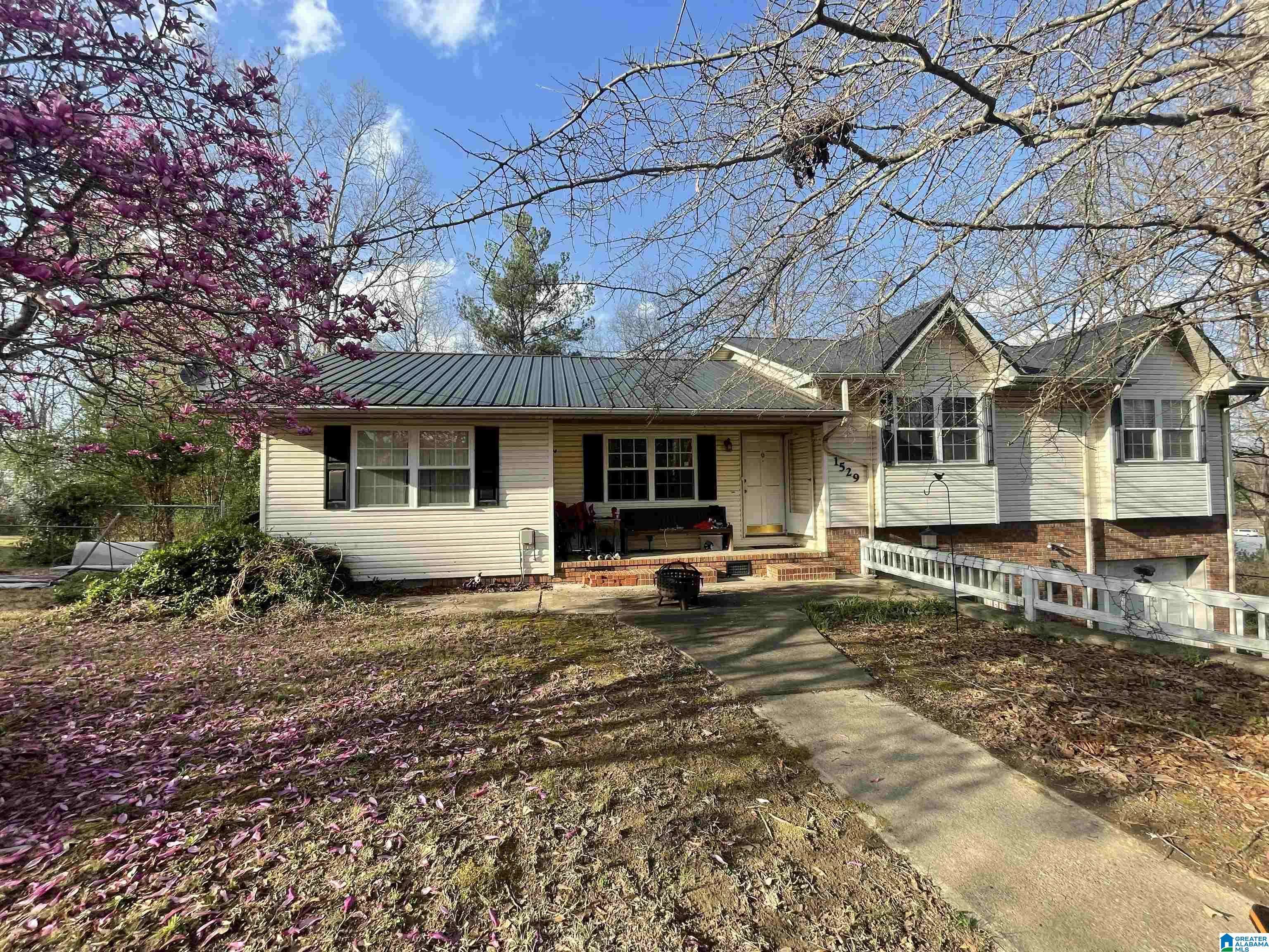 Anniston, AL 36206,1529 BURNHAM ROAD