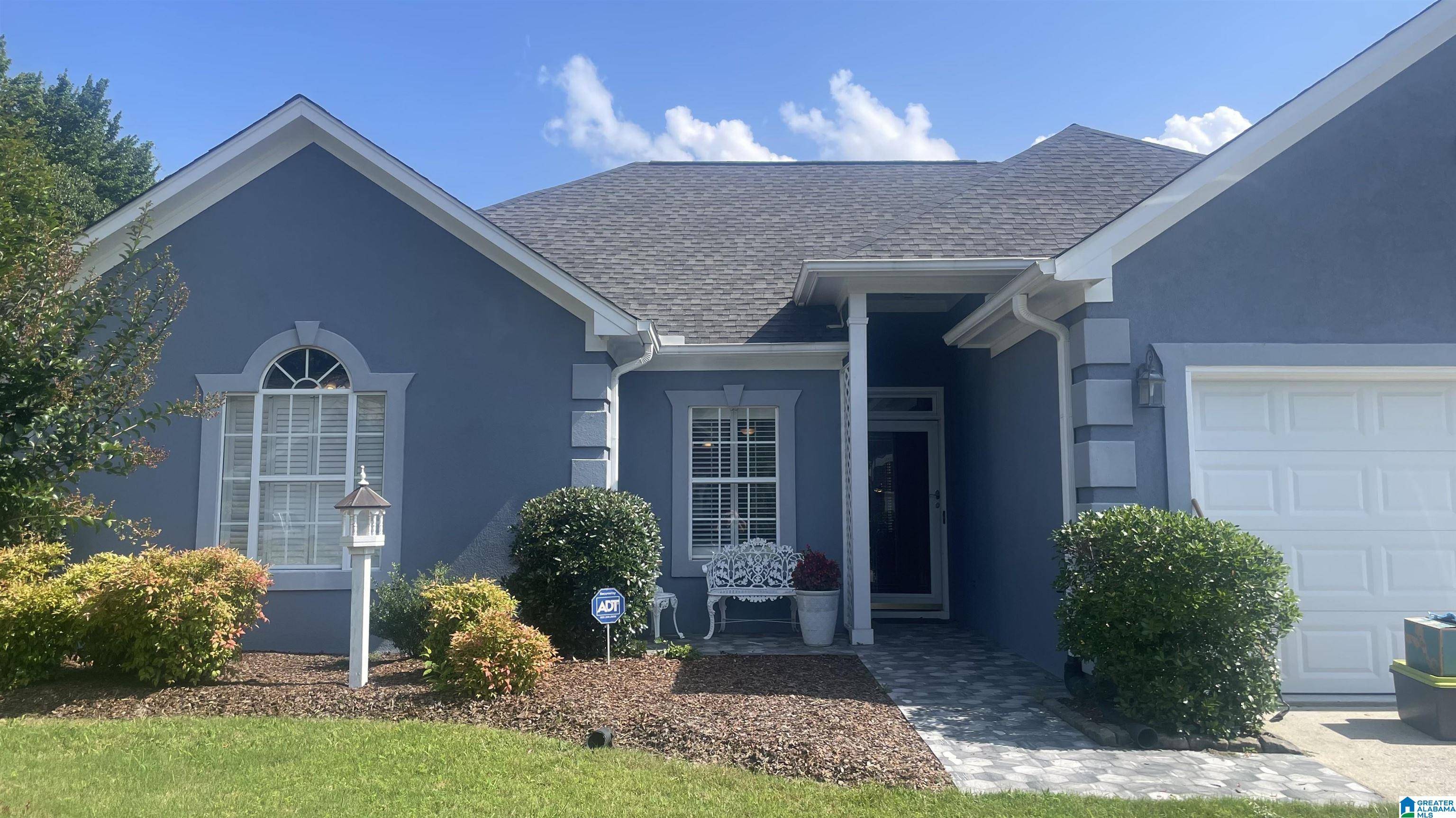 Birmingham, AL 35242,115 OLD BROOK PLACE