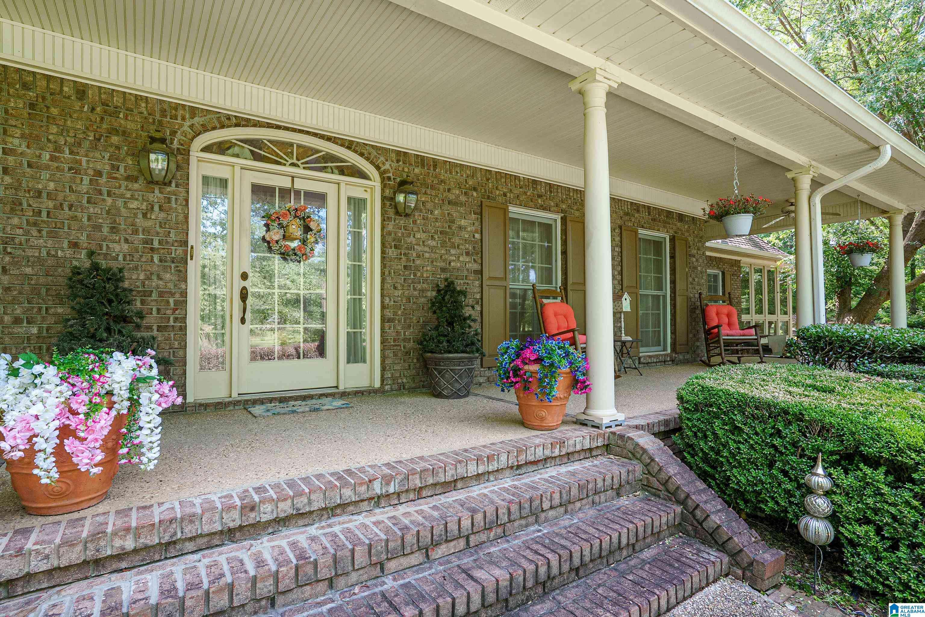 Columbiana, AL 35051,326 LEVAN DRIVE