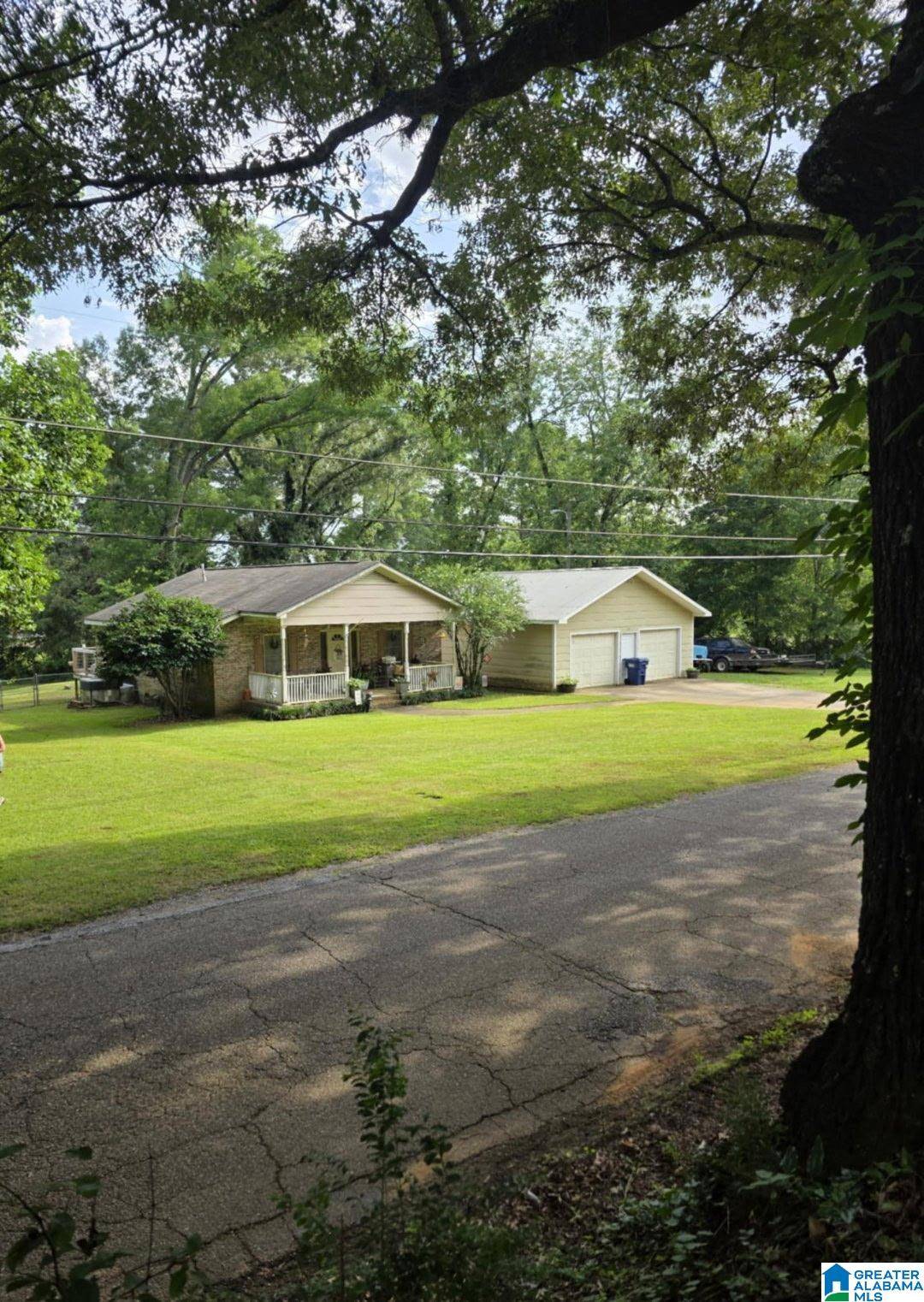 Anniston, AL 36207,90 DEARMANVILLE ROAD