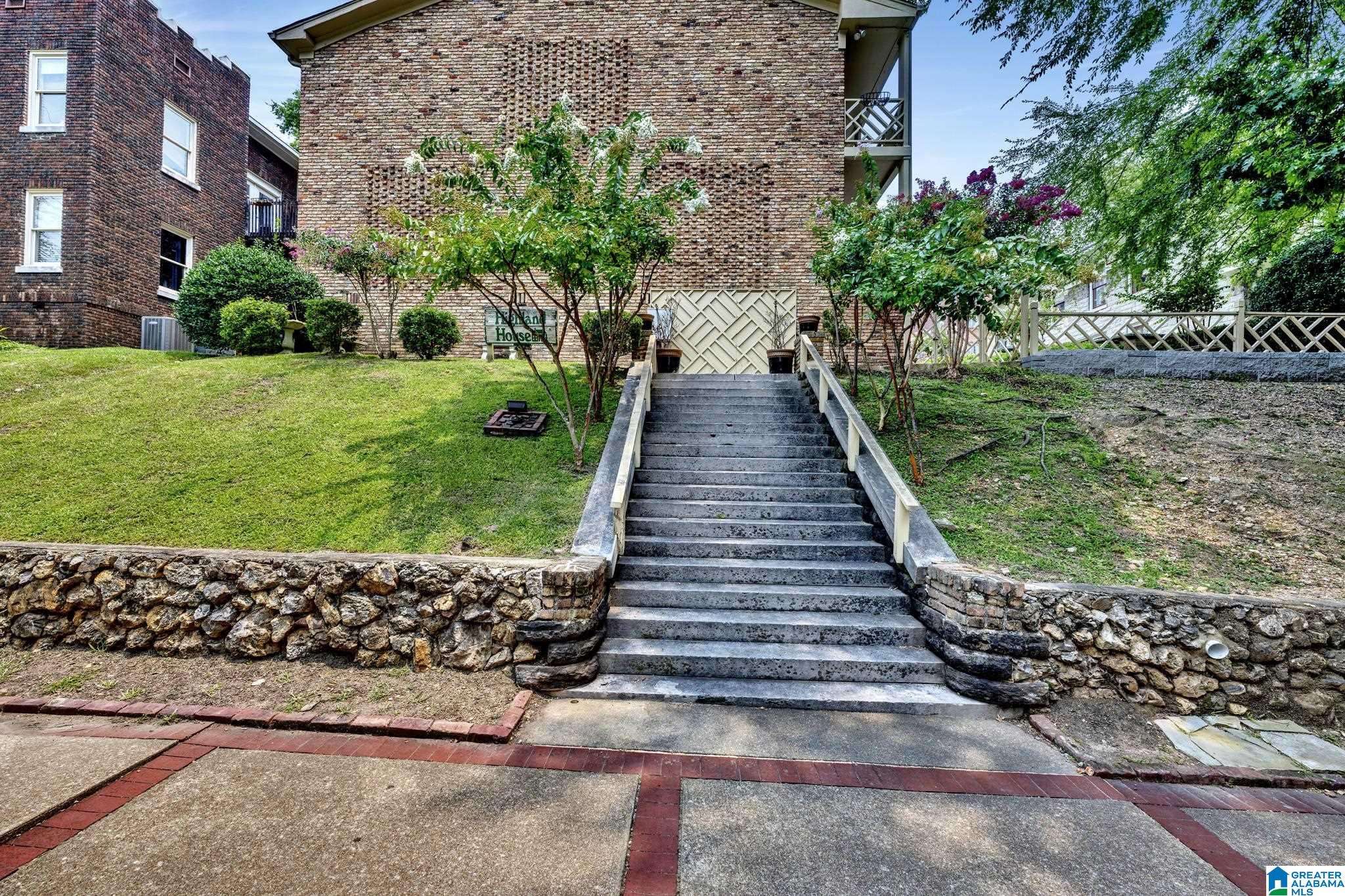 Birmingham, AL 35205,2825 HIGHLAND AVENUE S #3