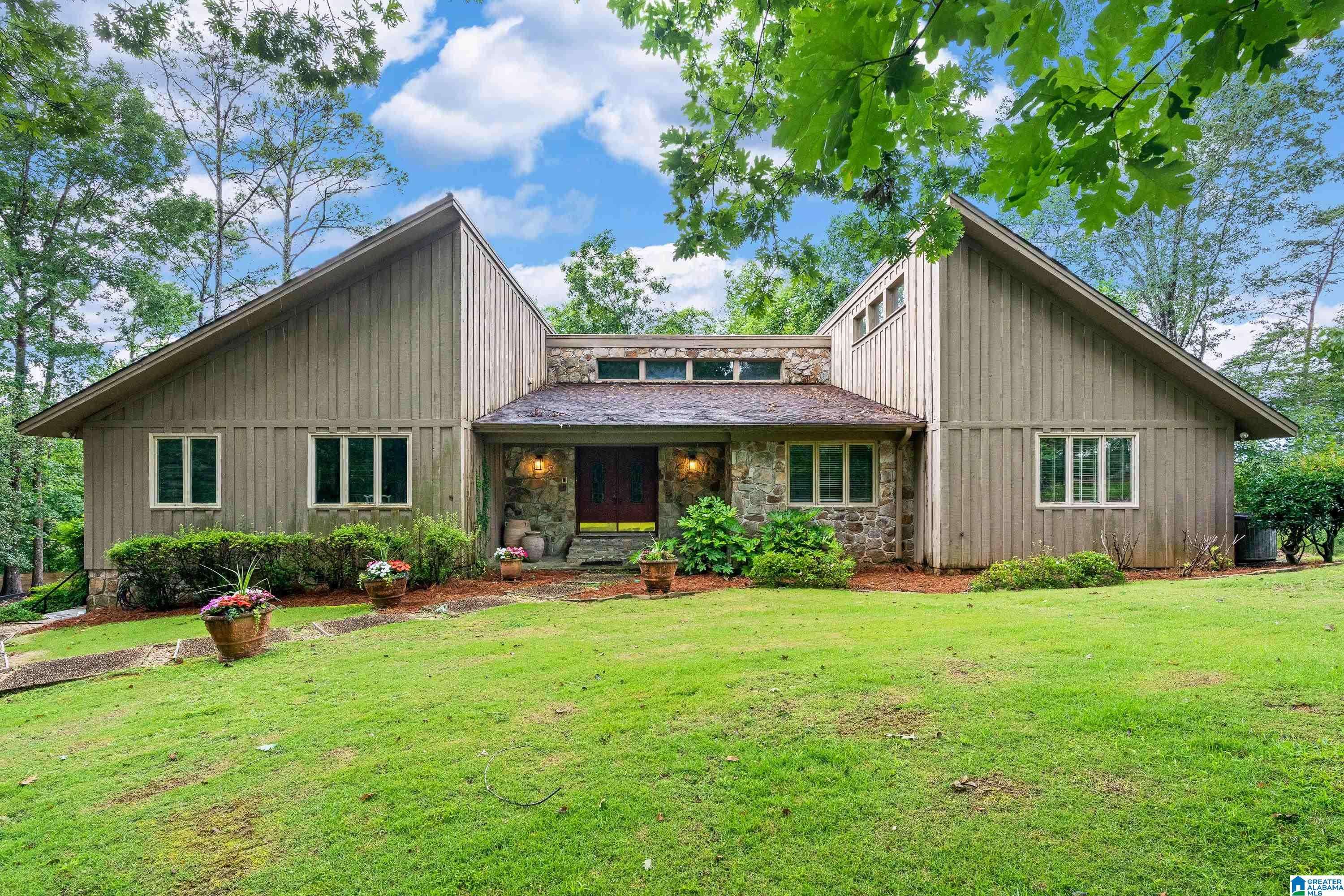 Vestavia Hills, AL 35243,3836 RIVER VIEW DRIVE