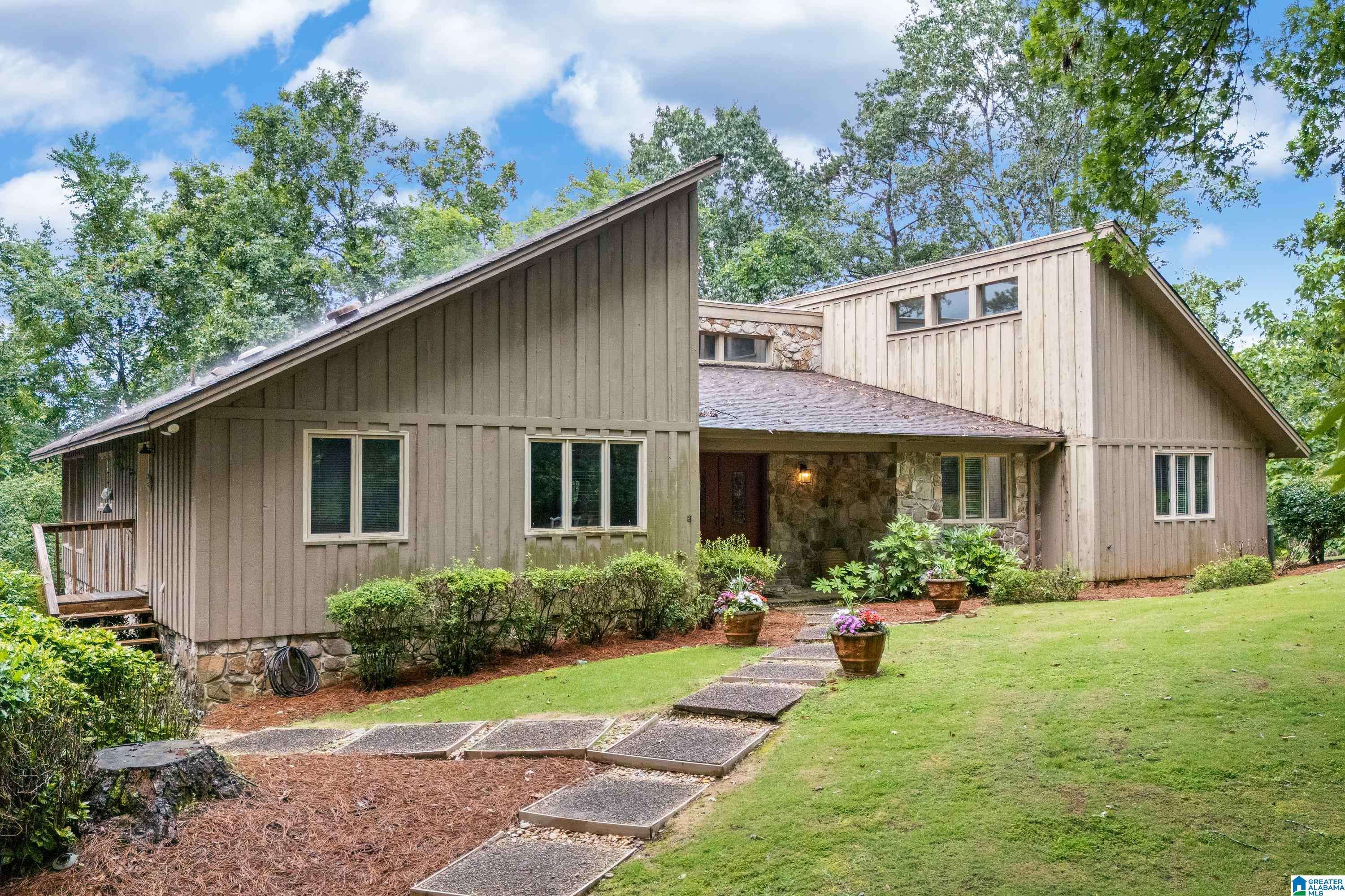 Vestavia Hills, AL 35243,3836 RIVER VIEW DRIVE