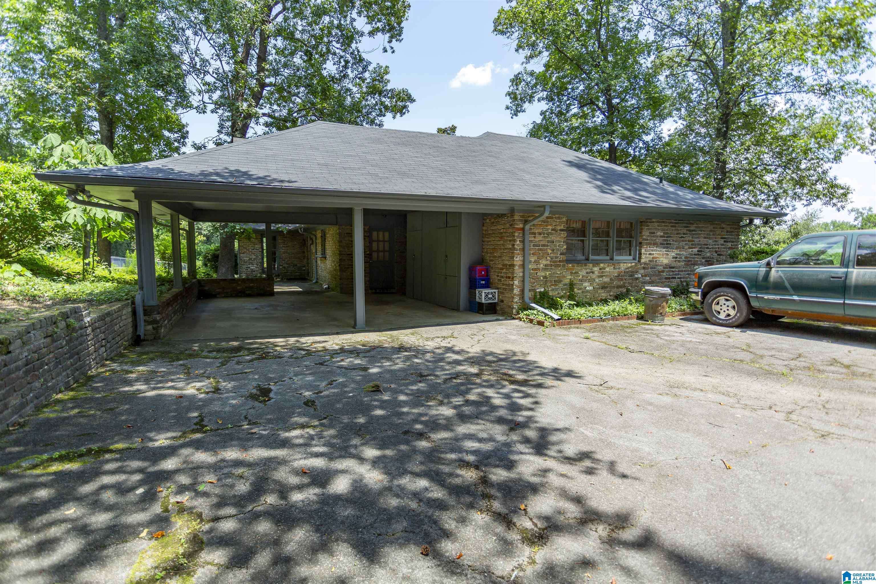 Mountain Brook, AL 35223,3576 SPRINGHILL ROAD