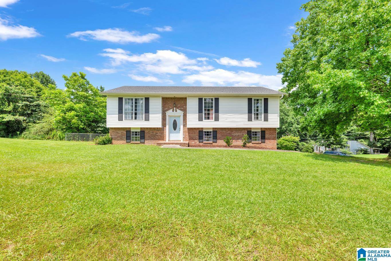 Trussville, AL 35173,101 PINEHURST ROAD