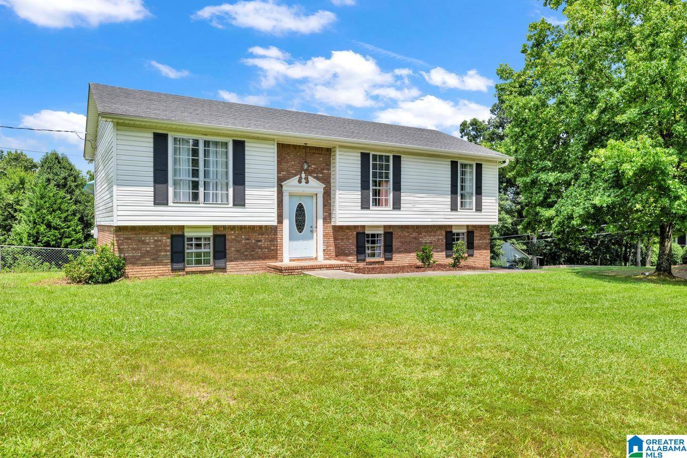 Trussville, AL 35173,101 PINEHURST ROAD