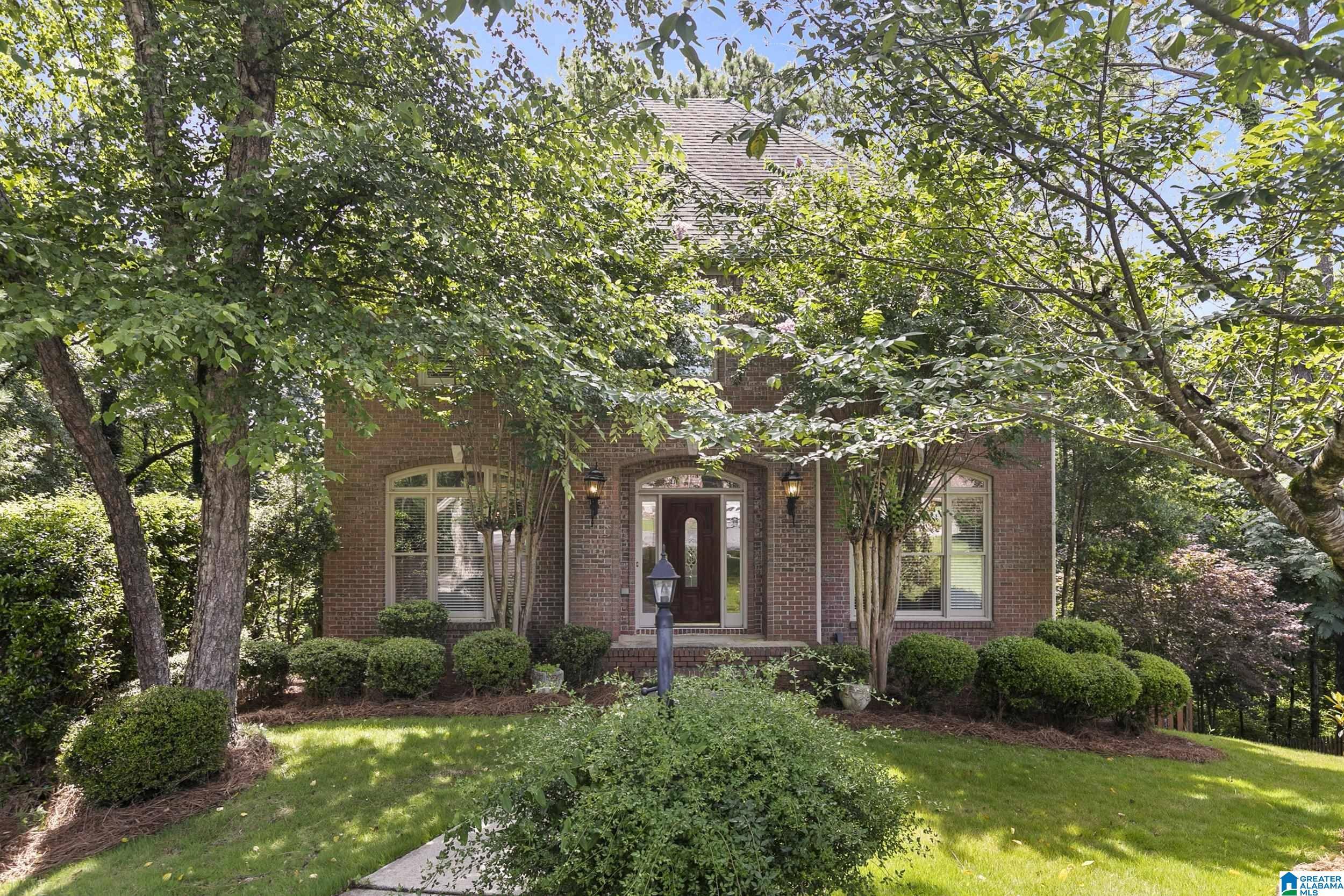 Hoover, AL 35244,5521 MAGNOLIA TRACE