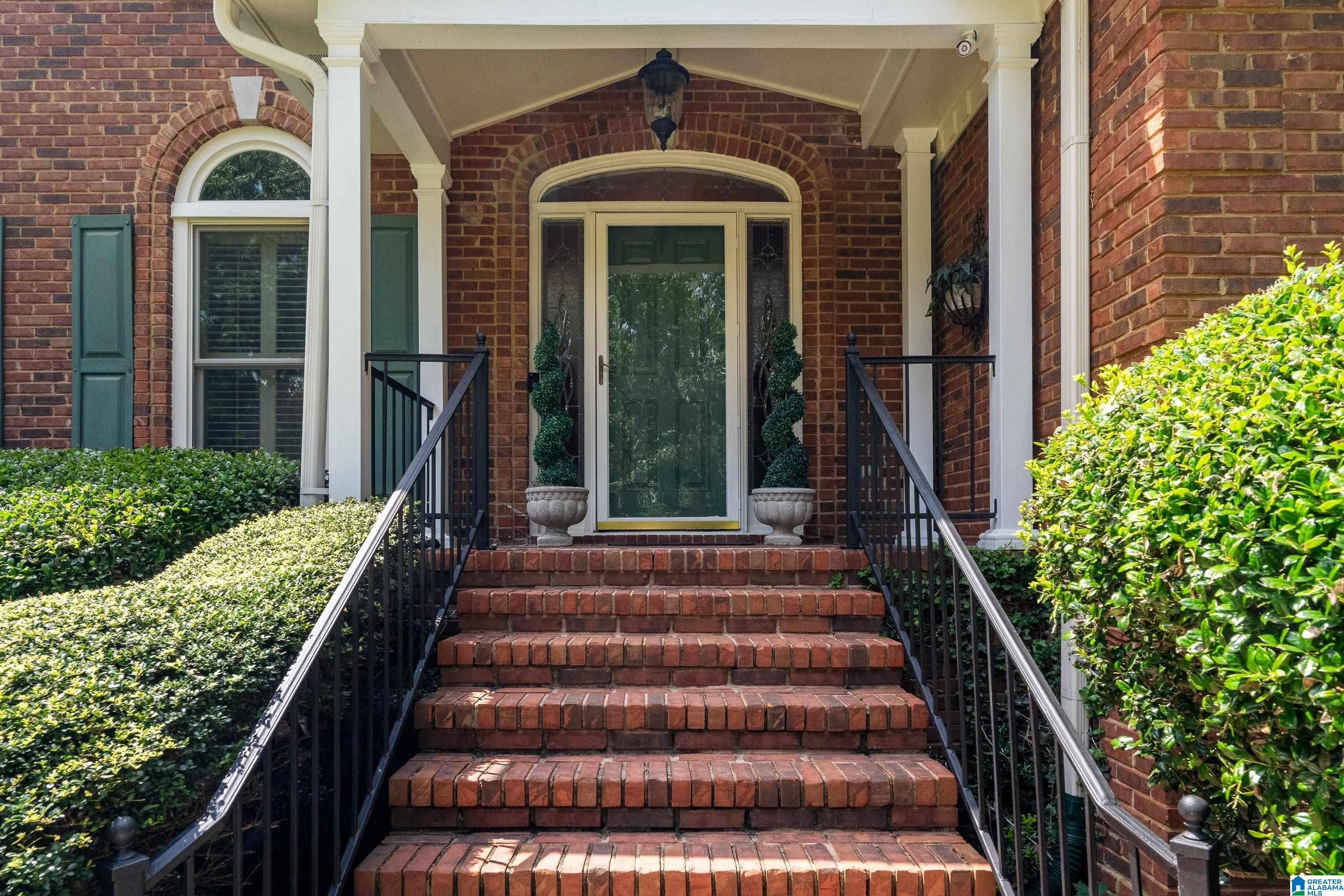 Birmingham, AL 35242,3076 BROOKHILL DRIVE