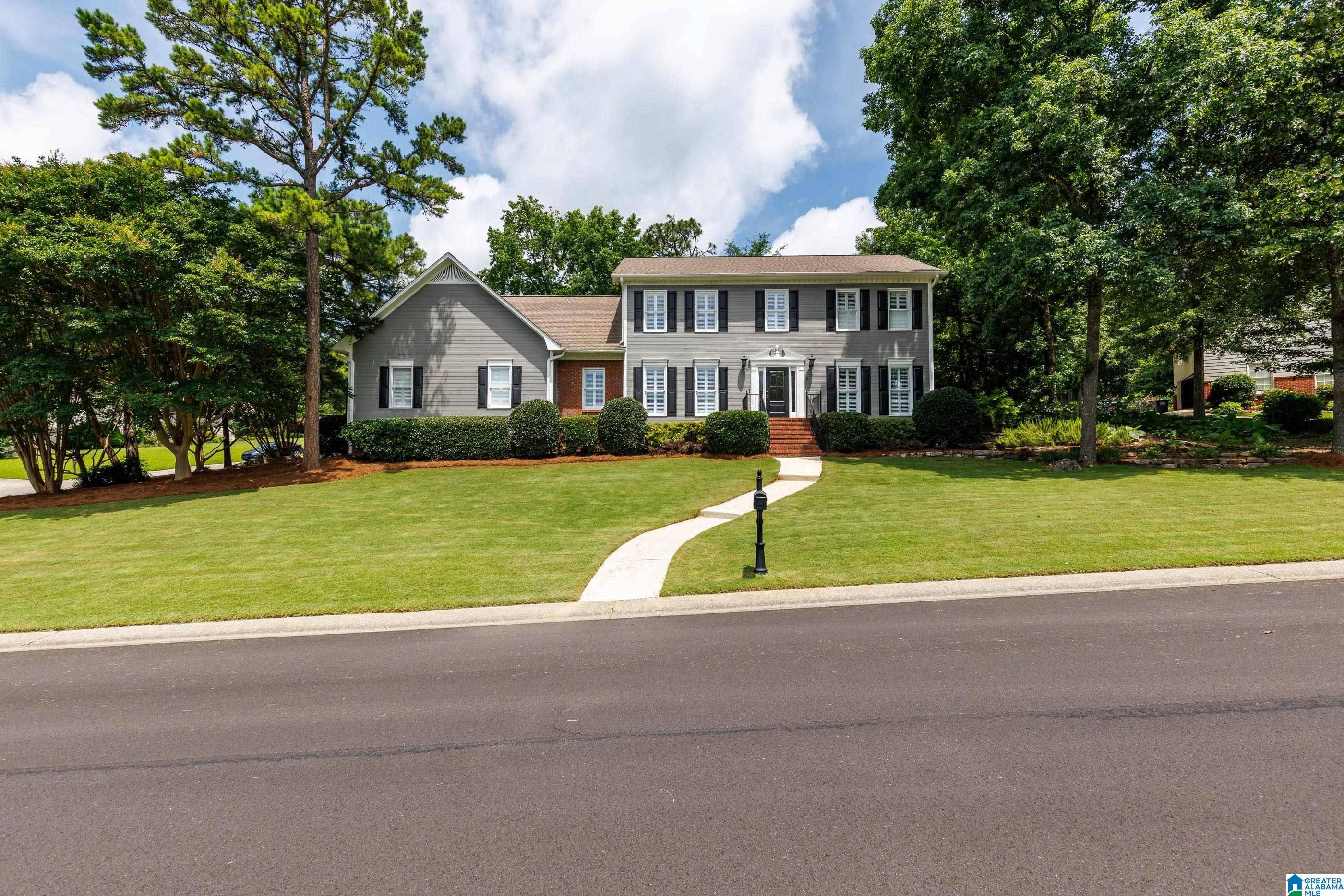 Hoover, AL 35226,2216 SHELTERWOOD ROAD