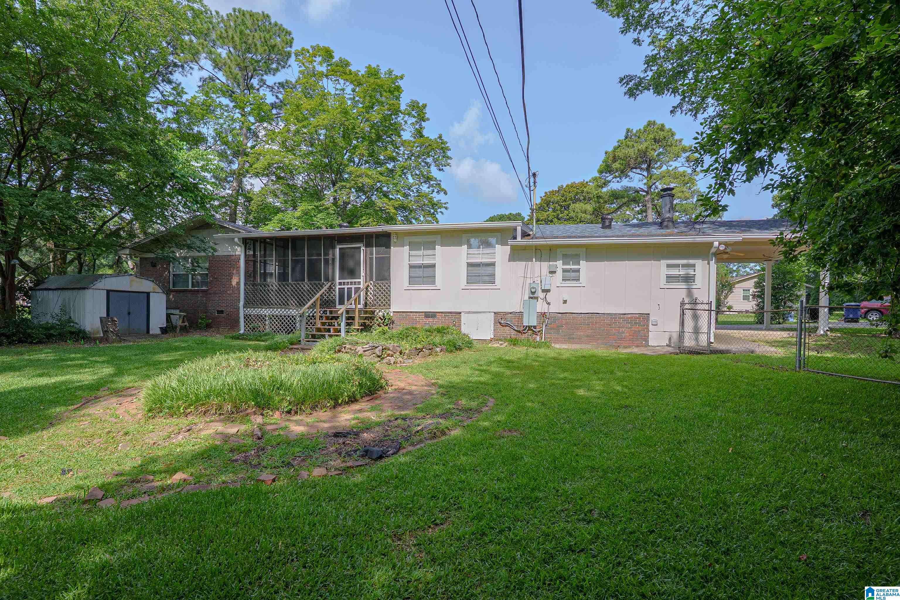 Hoover, AL 35226,2424 CORONADO DRIVE