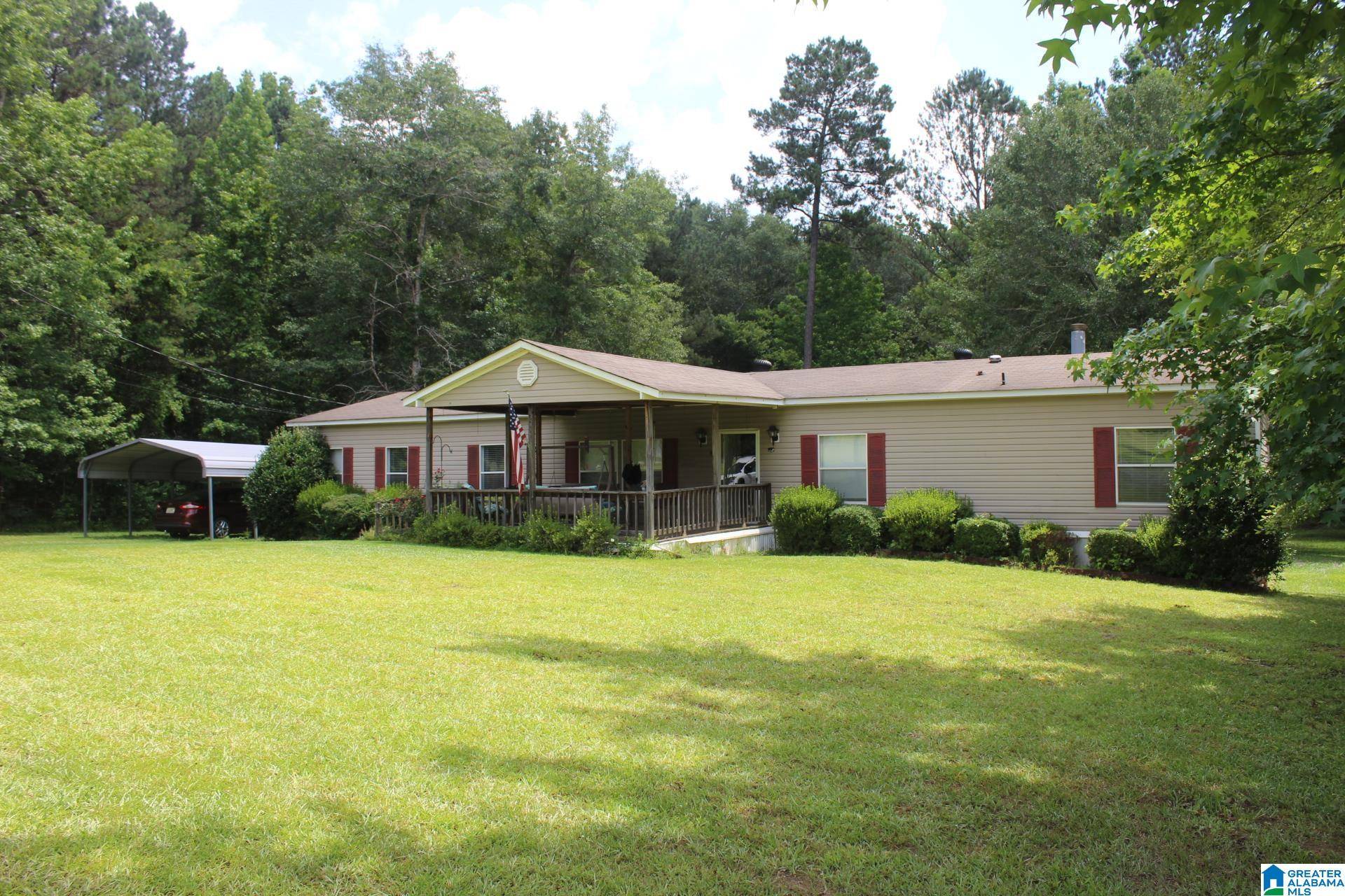 Jasper, AL 35503,136 WELLS LOOP