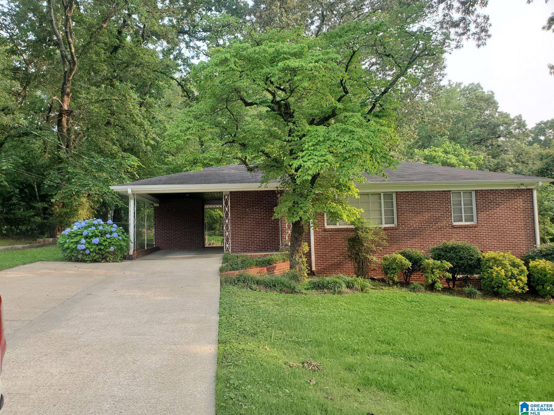 Center Point, AL 35215,417 NW 18TH COURT