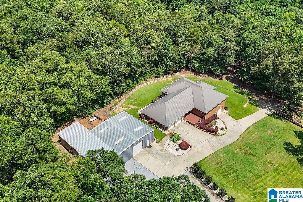 West Blocton, AL 35184,905 GREENTREE DRIVE