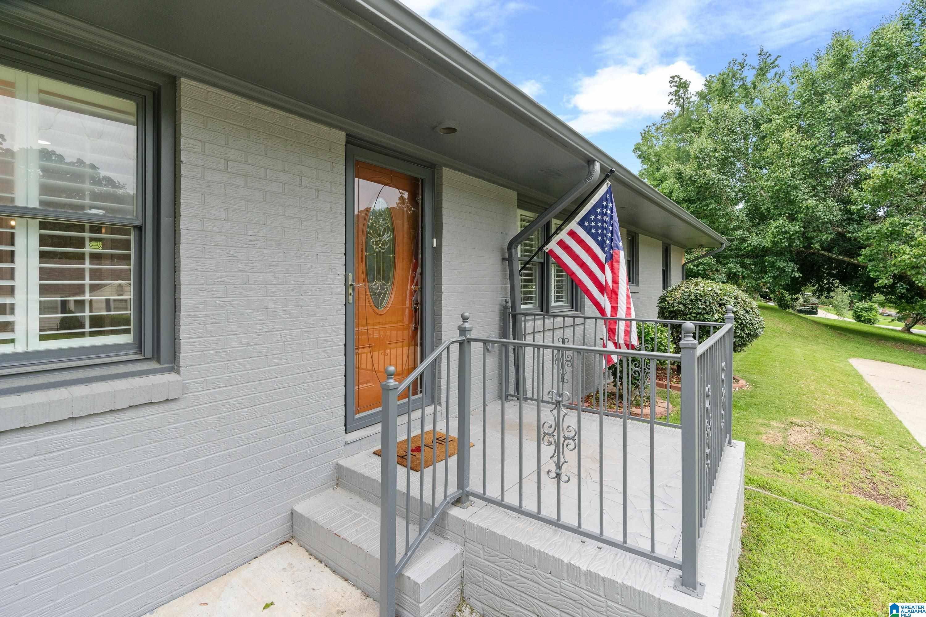 Bessemer, AL 35020,105 WOODLAND ROAD