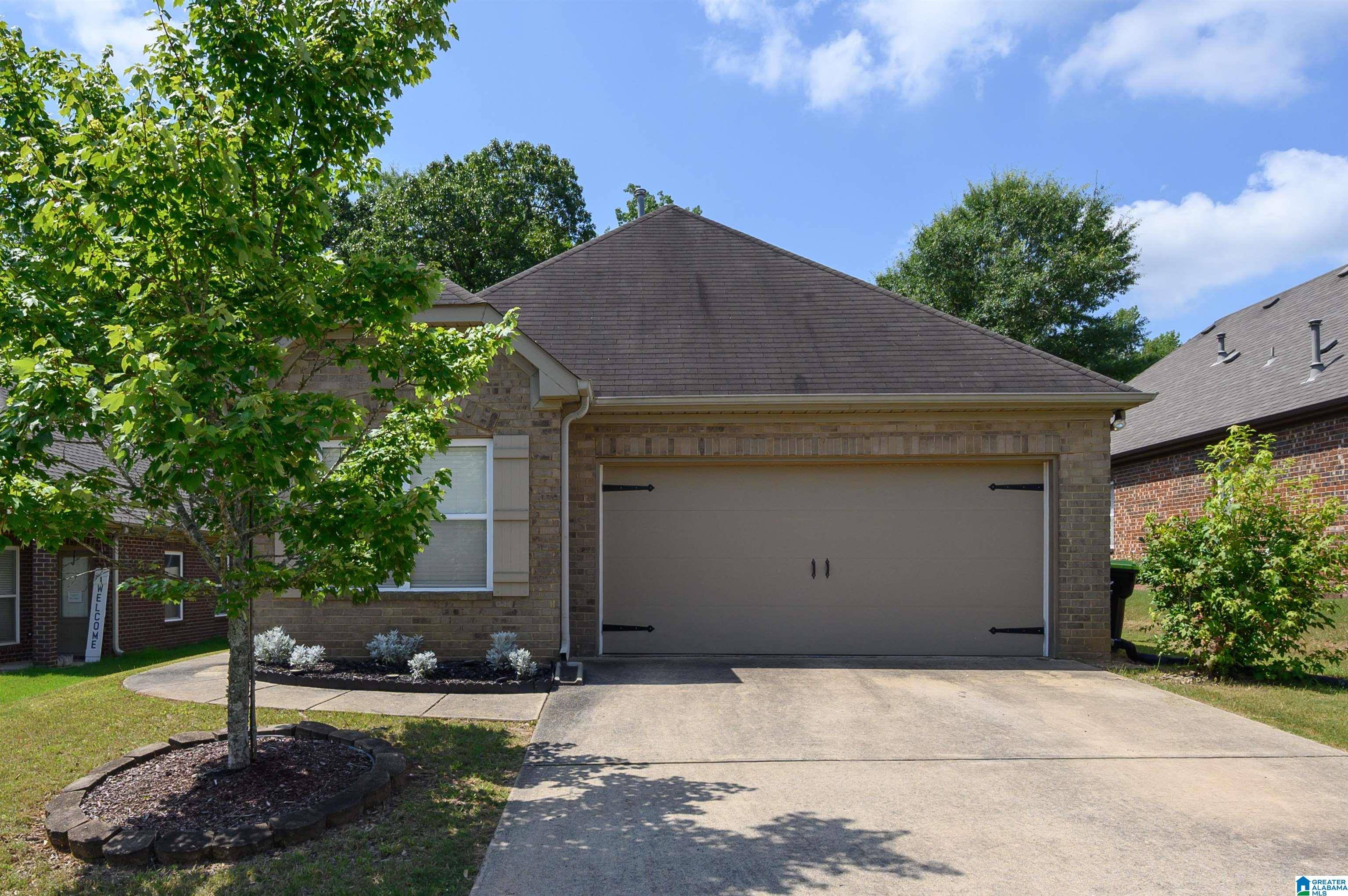 Leeds, AL 35094,6525 SOUTHERN TRACE DRIVE
