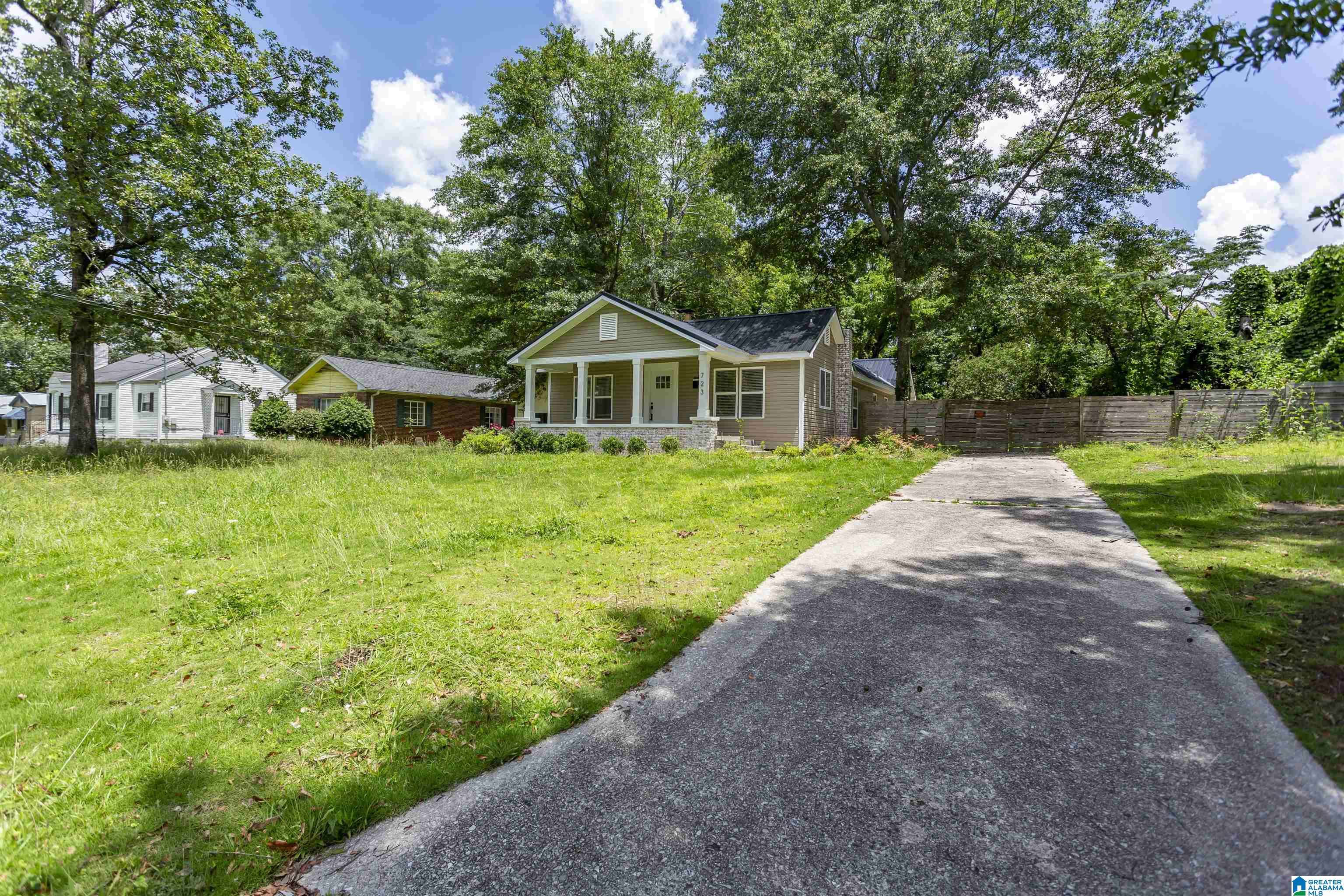Birmingham, AL 35206,723 84TH PLACE S