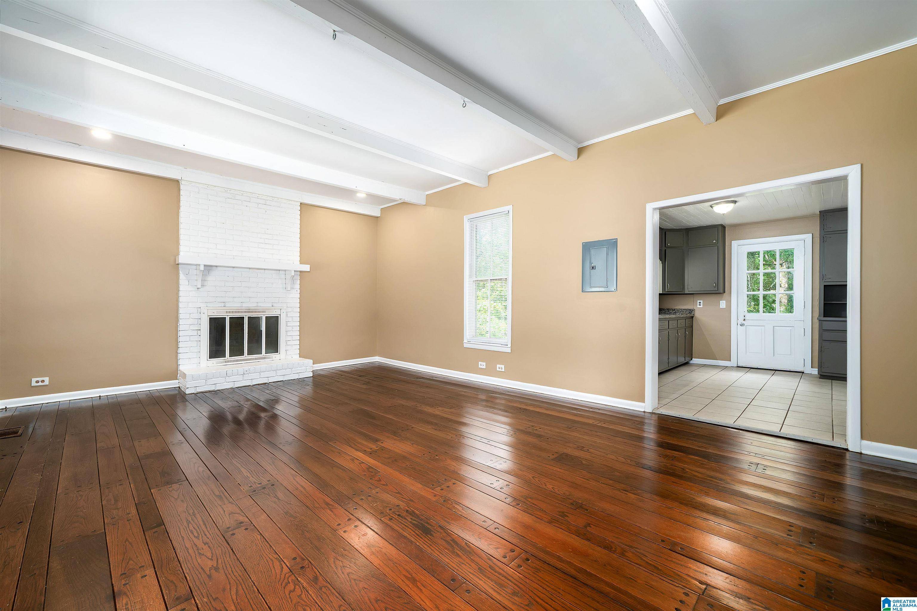 Pleasant Grove, AL 35023,1221 4TH PLACE