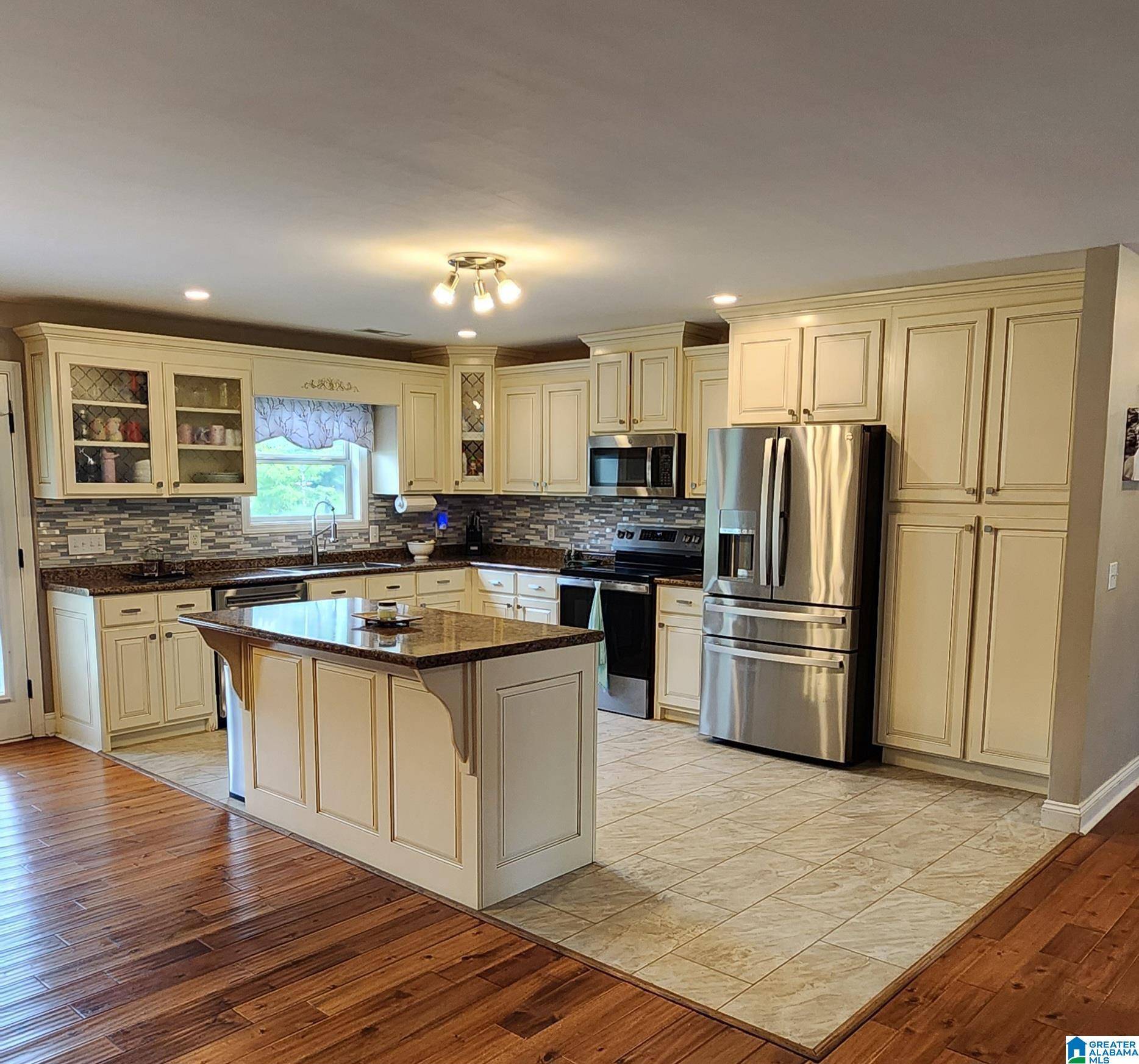 Oneonta, AL 35121,705 SADDLE CLUB ROAD