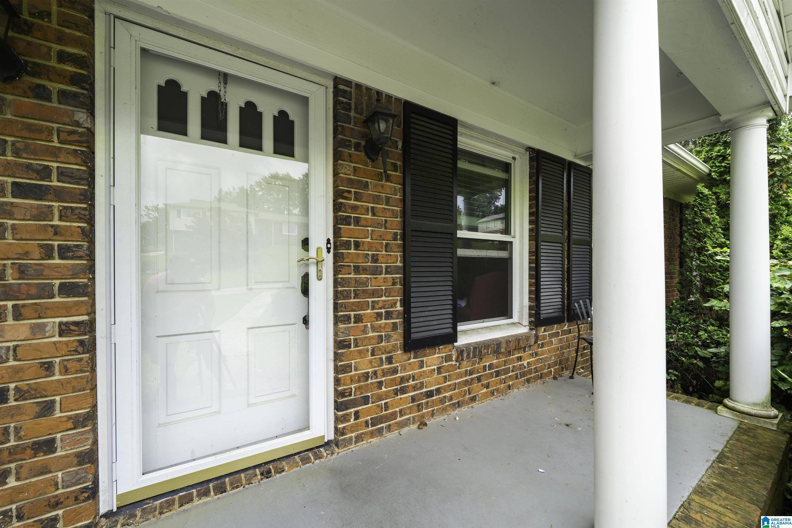 Hoover, AL 35226,2421 JAMESTOWN DRIVE