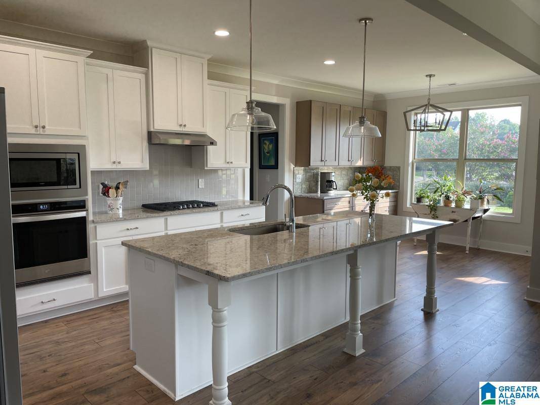 Trussville, AL 35173,5421 HAYES COVE WAY