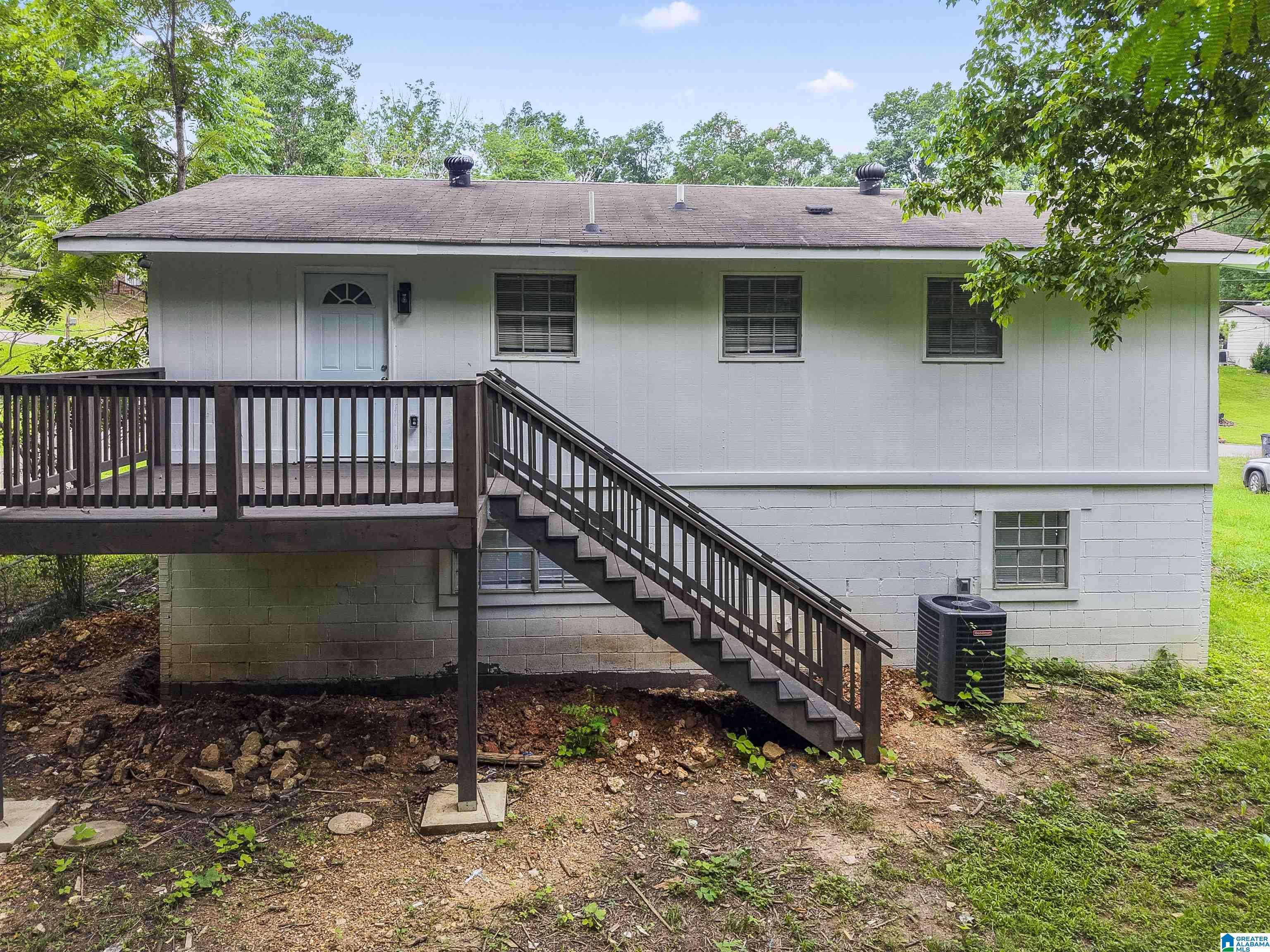 Center Point, AL 35215,2649 6TH STREET NE
