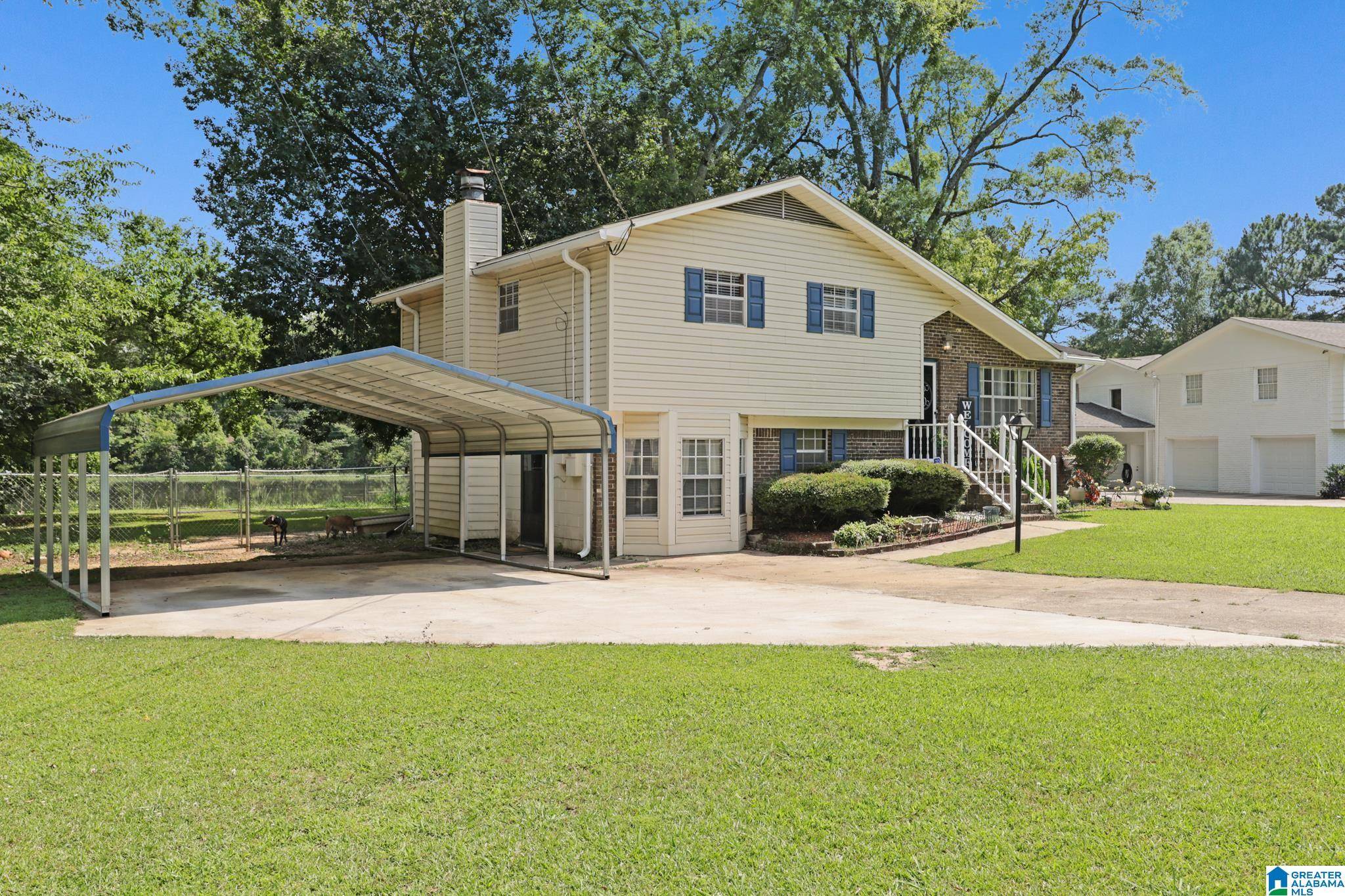 Center Point, AL 35215,528 KAREY DRIVE