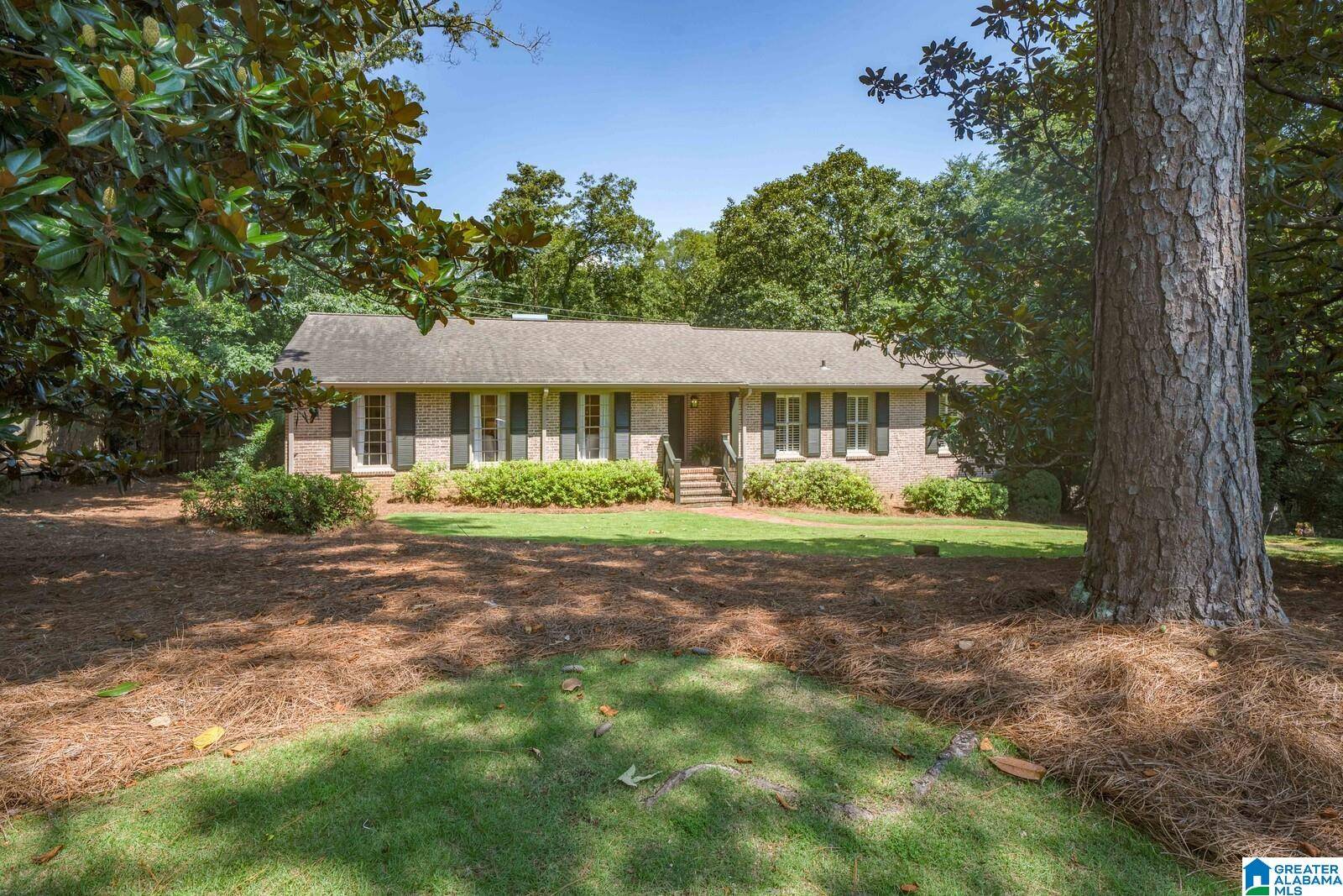 Mountain Brook, AL 35223,3720 DUNBARTON DRIVE