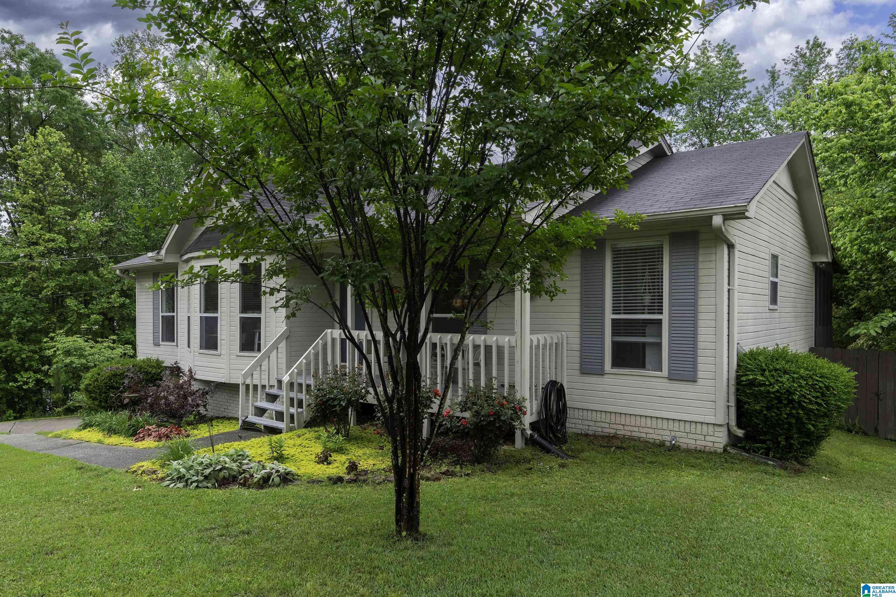 Trussville, AL 35173,116 TWIN LAKES ROAD
