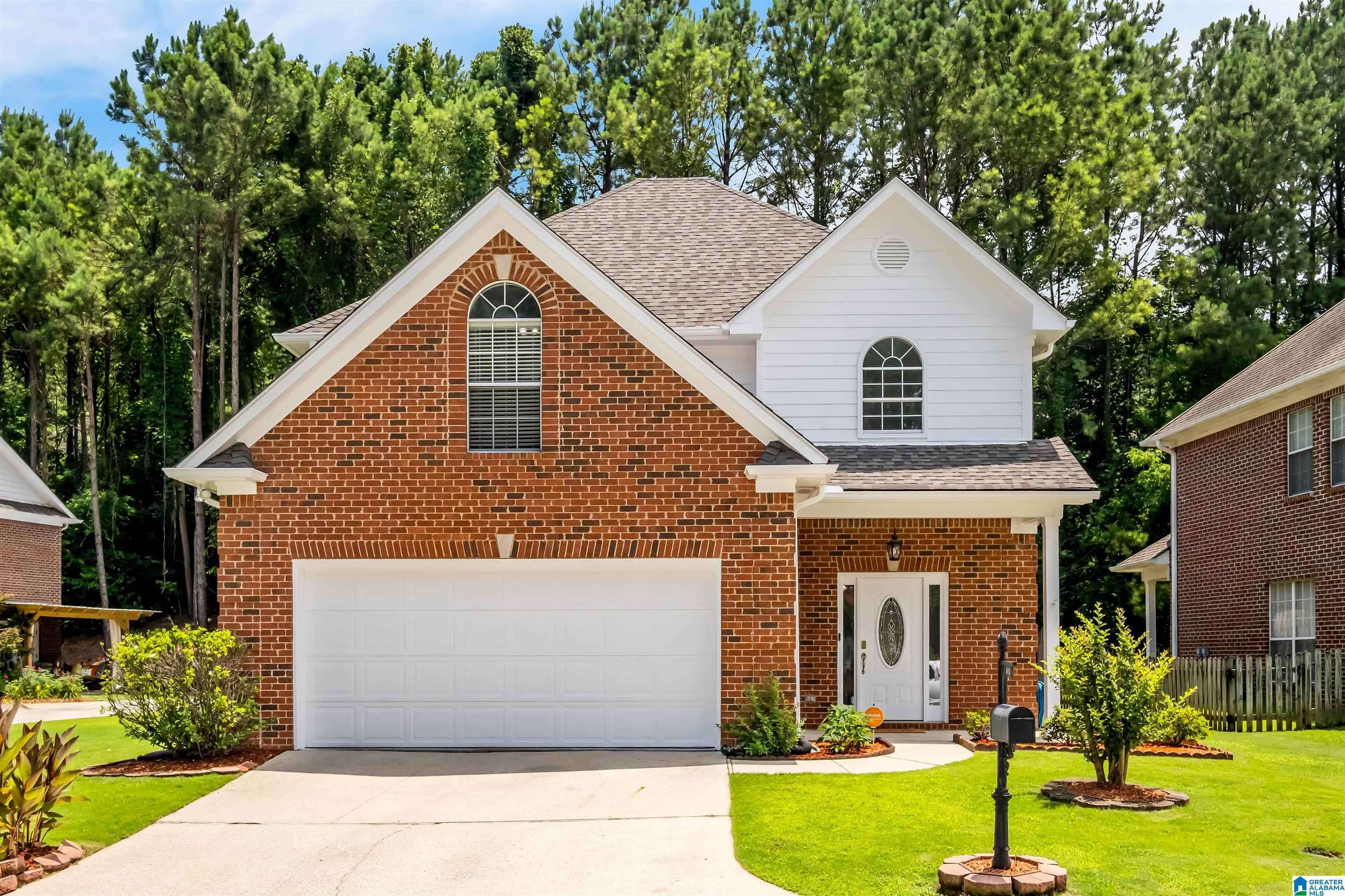 Birmingham, AL 35226,813 CASTLEMAINE COURT