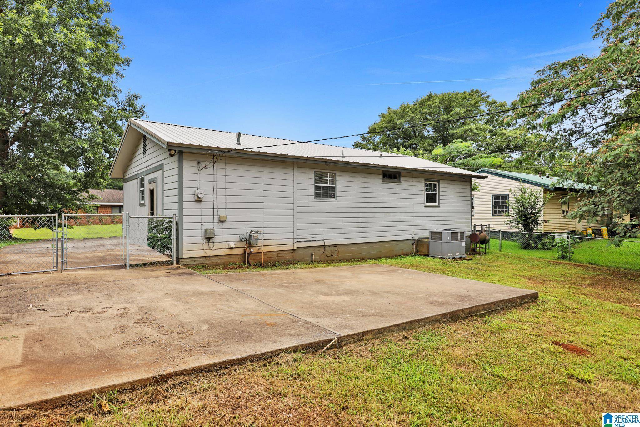 Sylacauga, AL 35150,518 KINGWOOD DRIVE