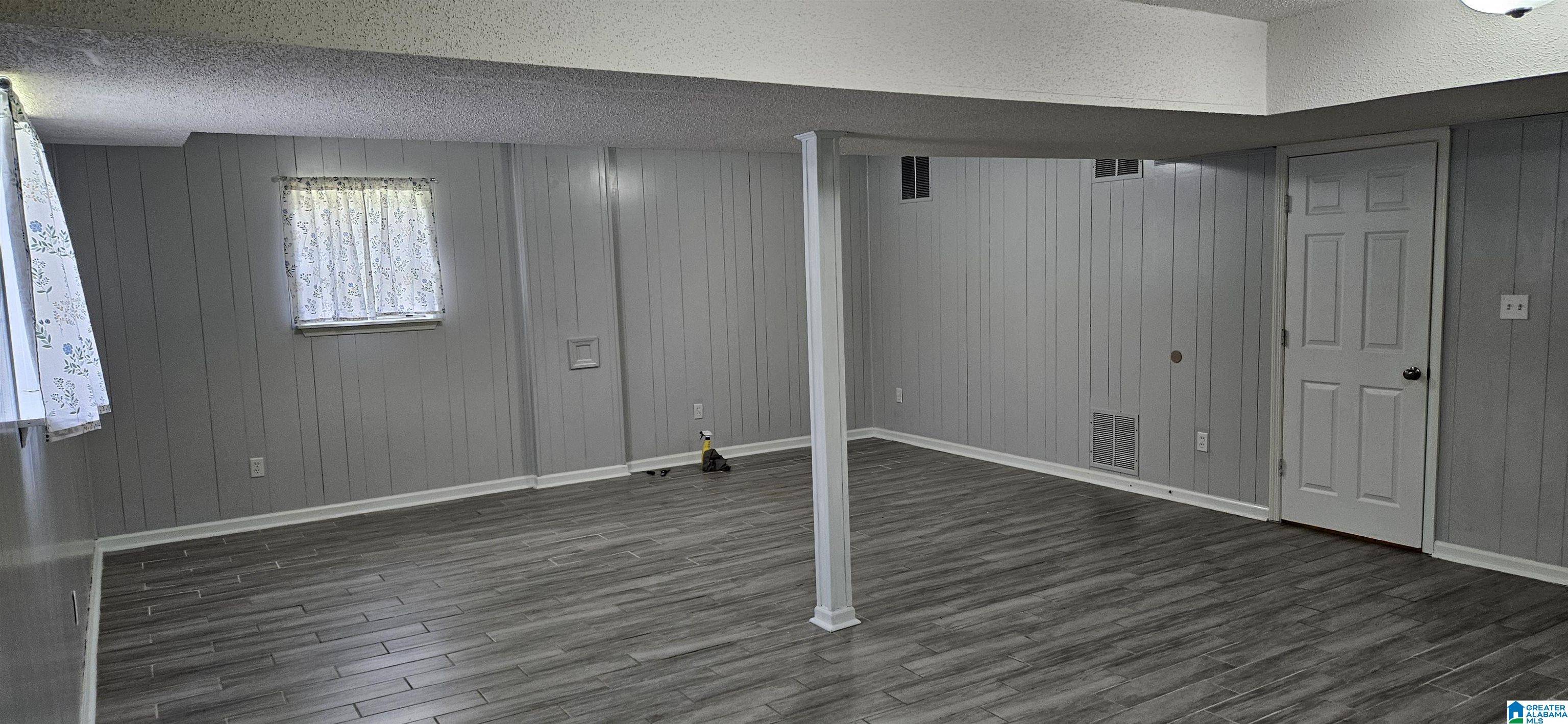 Dolomite, AL 35061,427 SMITHFIELD CIRCLE W