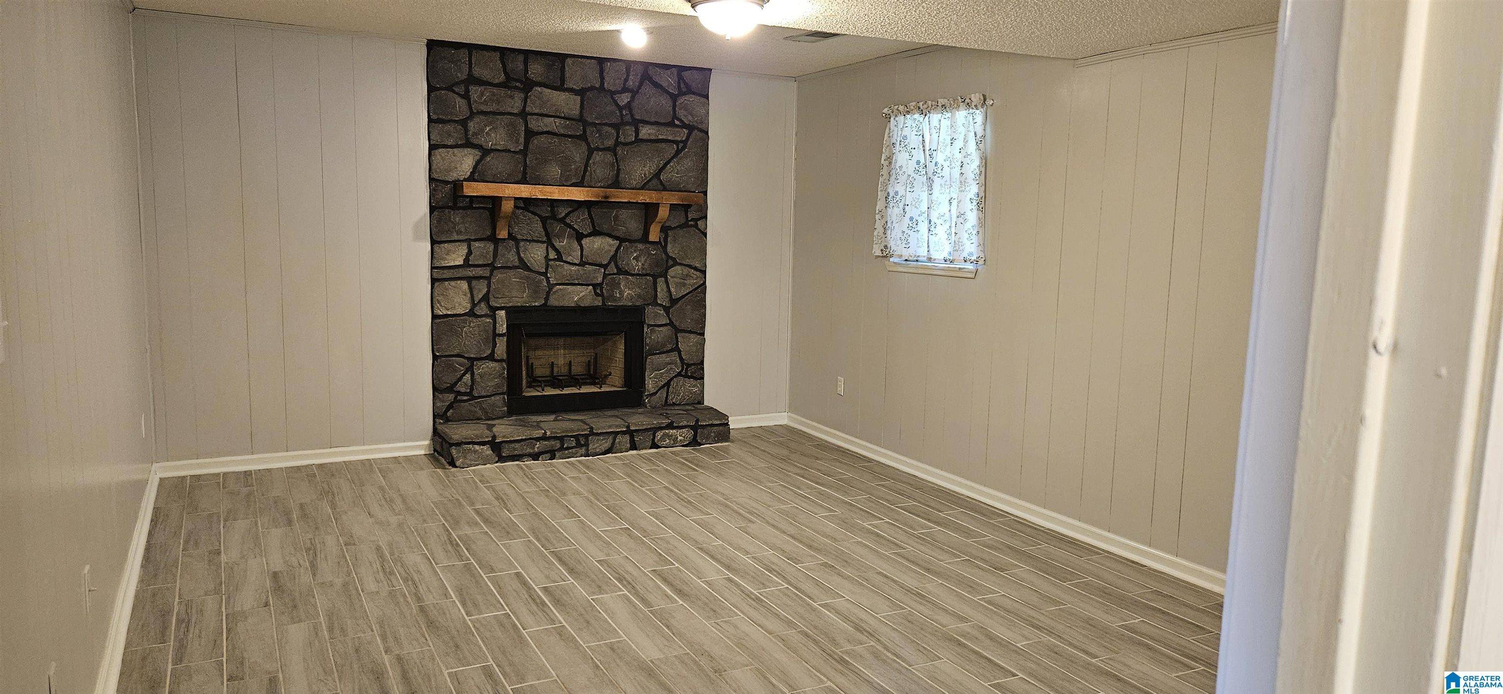 Dolomite, AL 35061,427 SMITHFIELD CIRCLE W