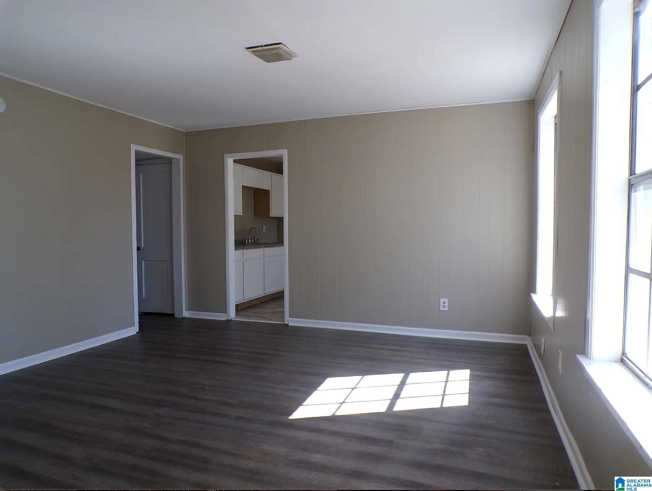 Birmingham, AL 35218,1200 33RD STREET ENSLEY