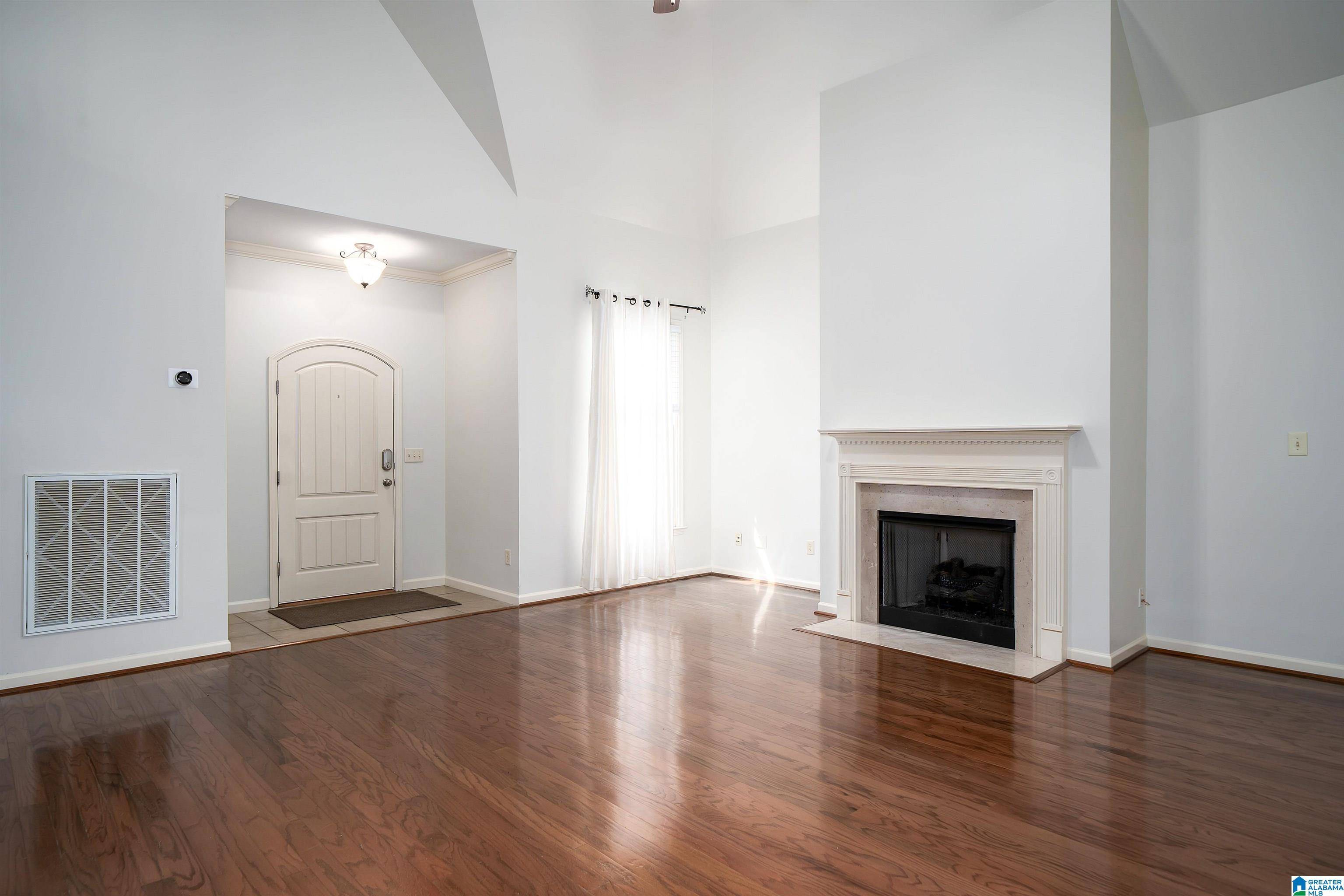 Hoover, AL 35226,2055 CHALYBE WAY
