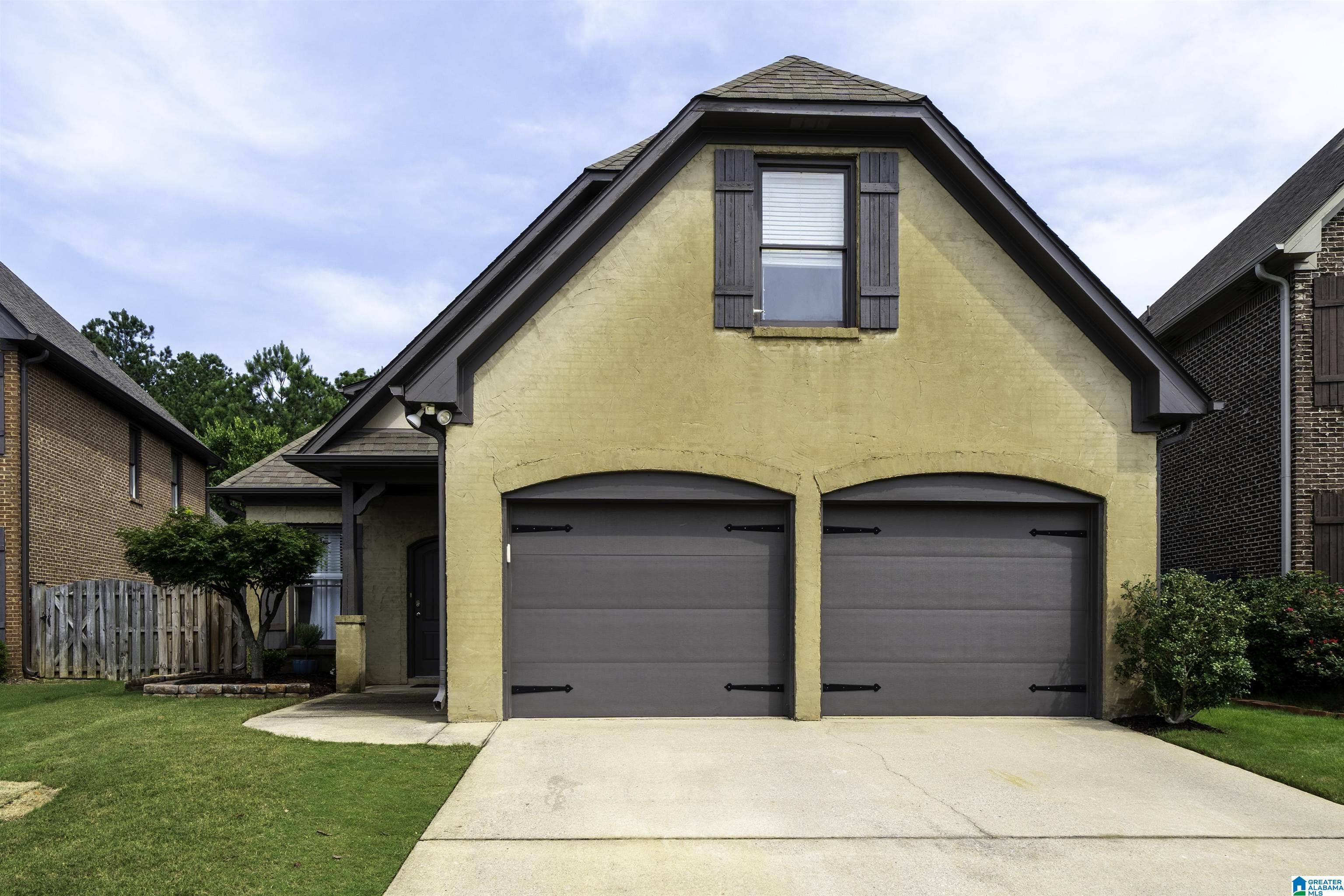 Hoover, AL 35226,2055 CHALYBE WAY