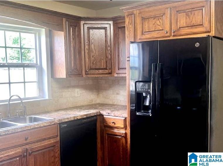 Bessemer, AL 35022,445 OAK STREET