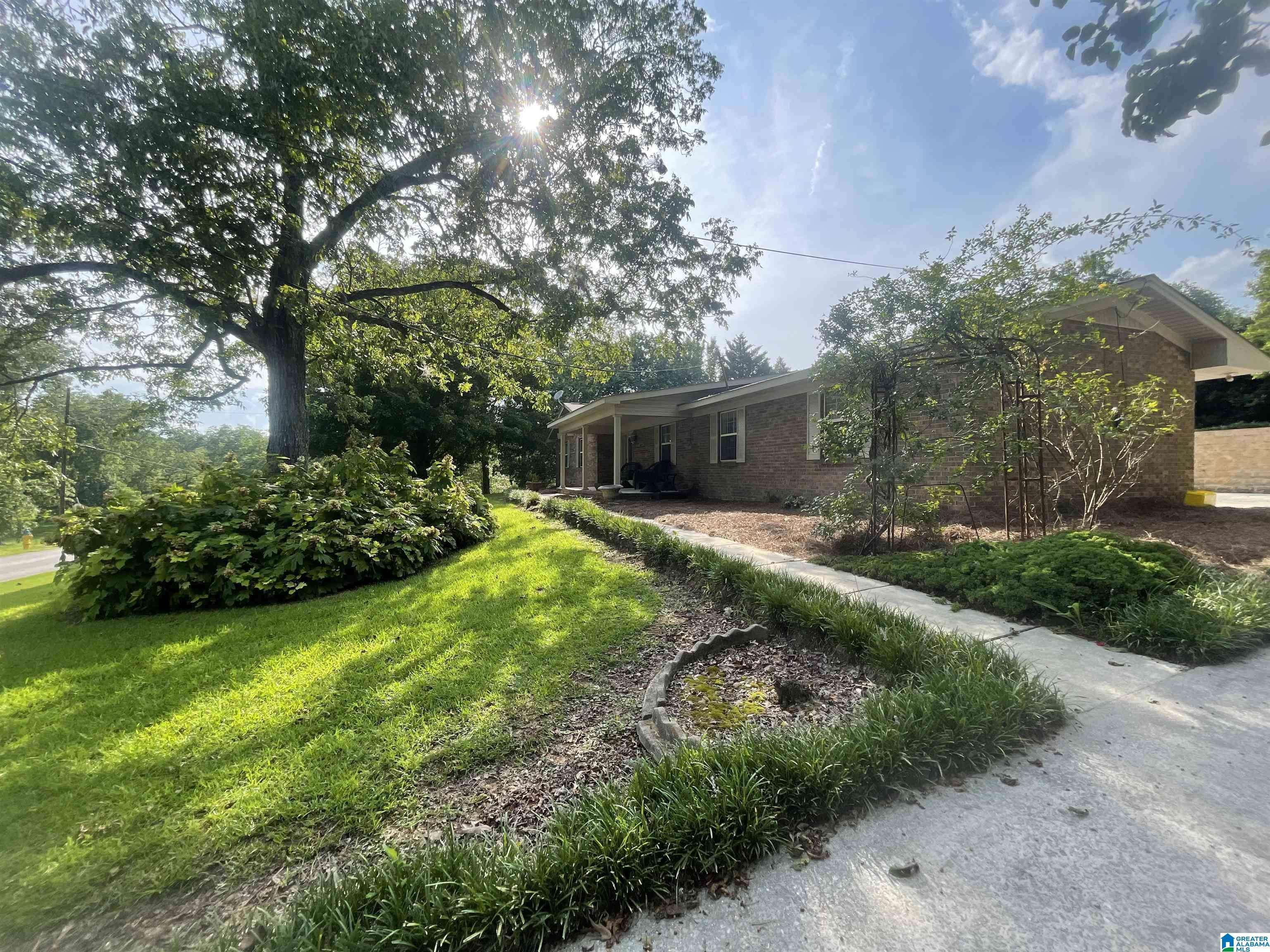 Thorsby, AL 35171,8679 JONES STREET