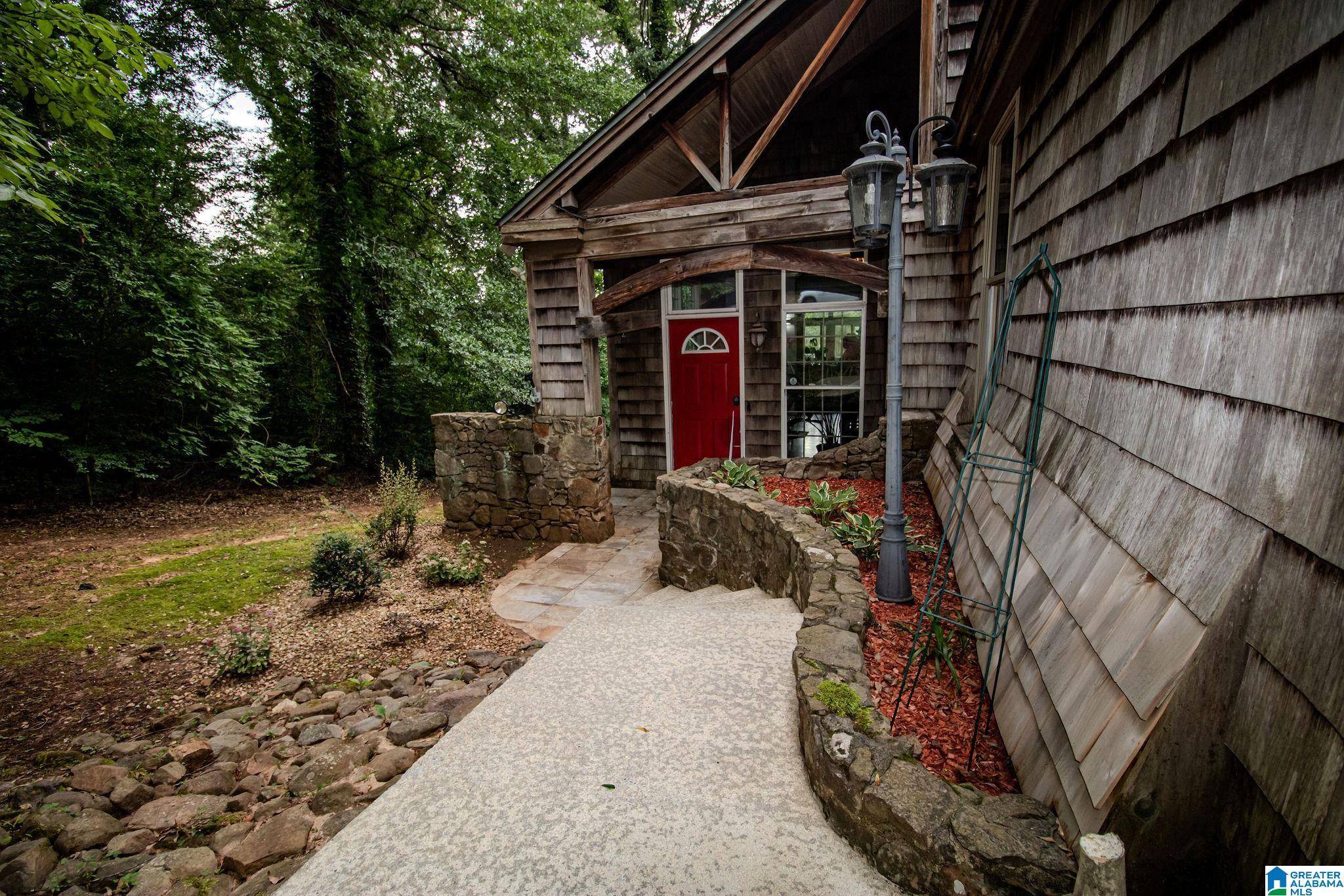 Anniston, AL 36207,28 FAIRWAY CHASE