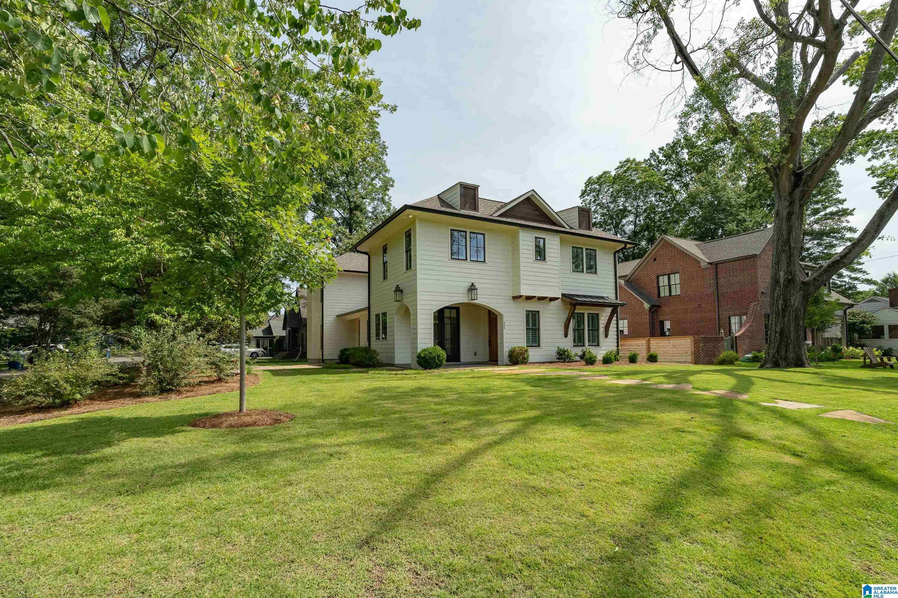 Homewood, AL 35209,400 STERRETT AVENUE