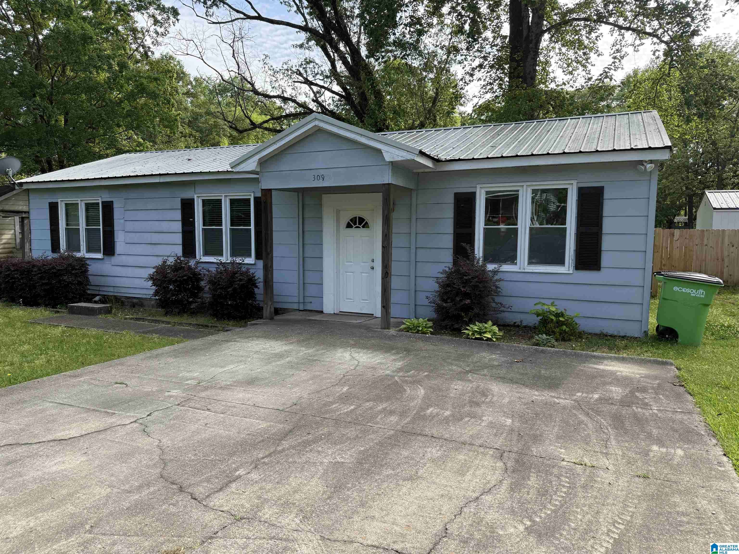 Springville, AL 35146,309 ROBINSON STREET