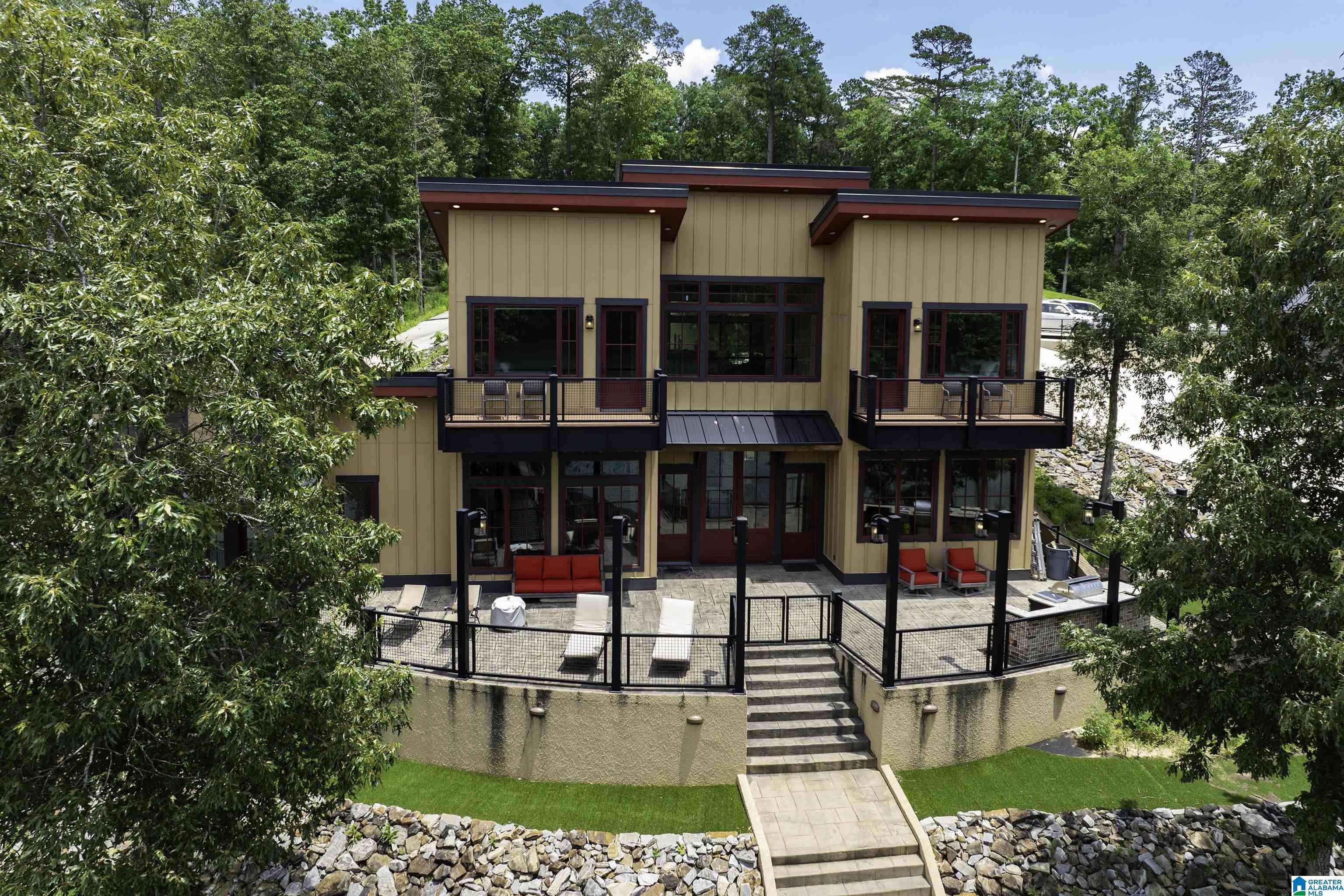 Arley, AL 35541,182 OSPREY AVENUE