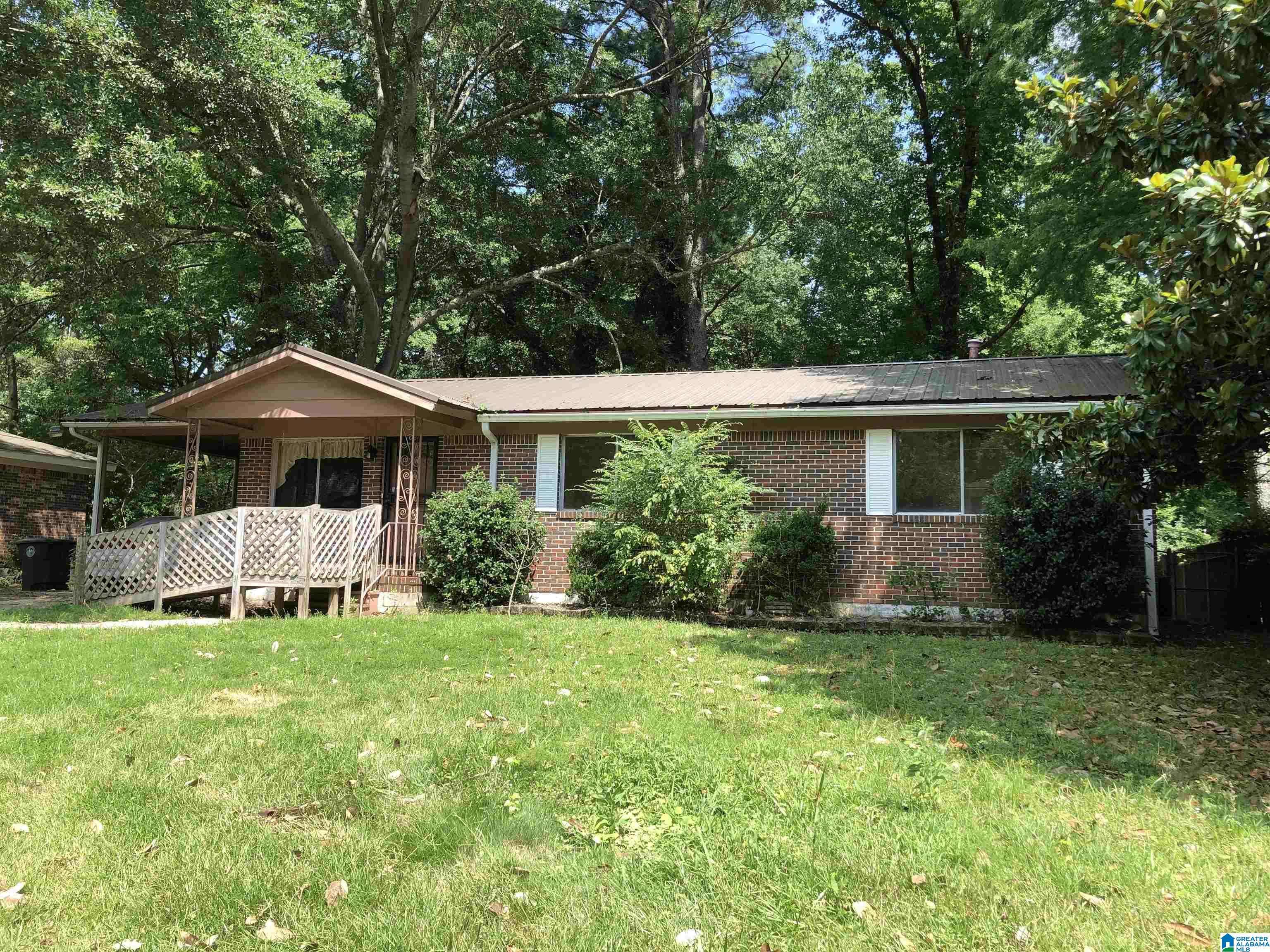 Irondale, AL 35210,5109 NORTHUMBERLAND DRIVE