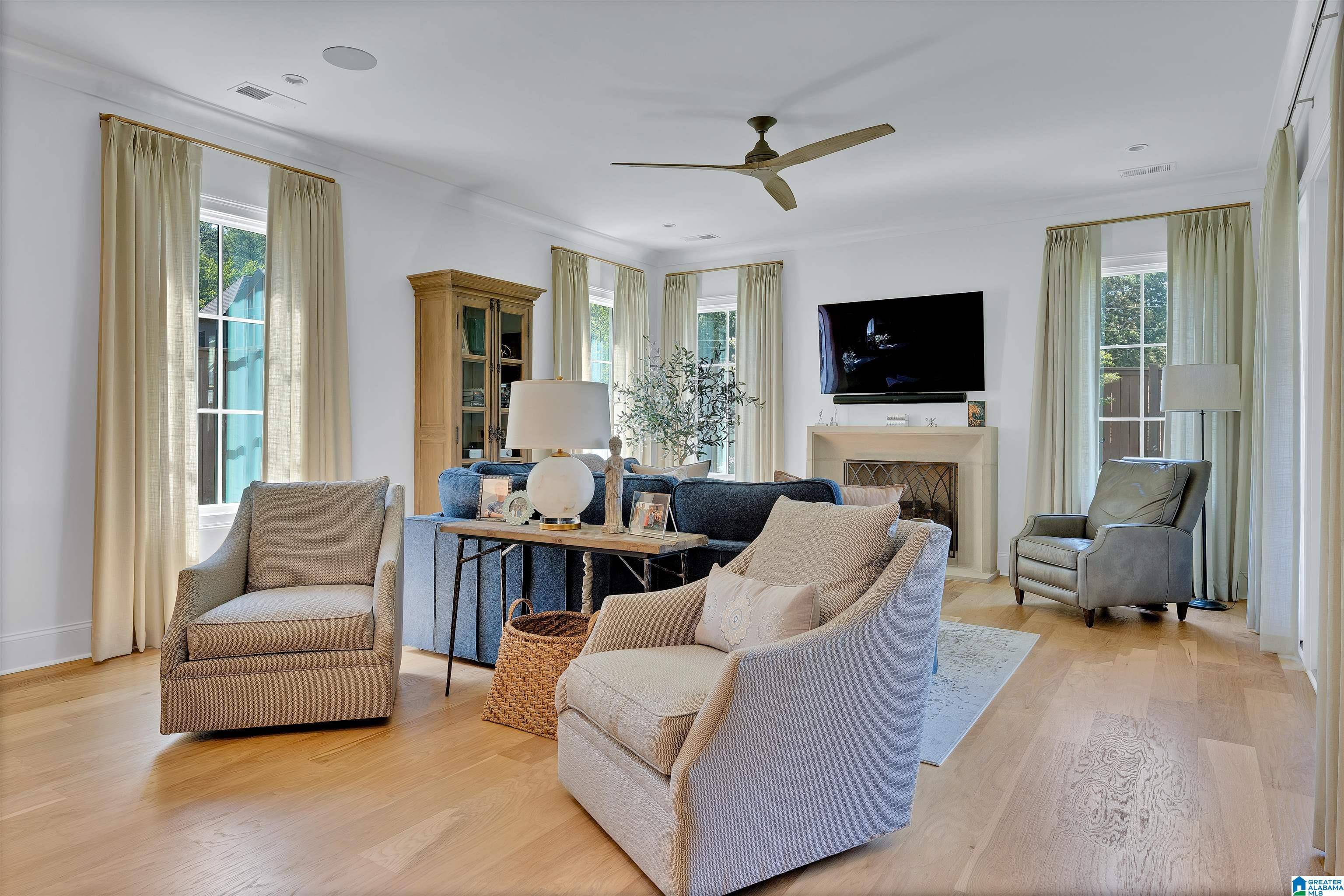 Vestavia Hills, AL 35243,2816 FIVE OAKS LANE