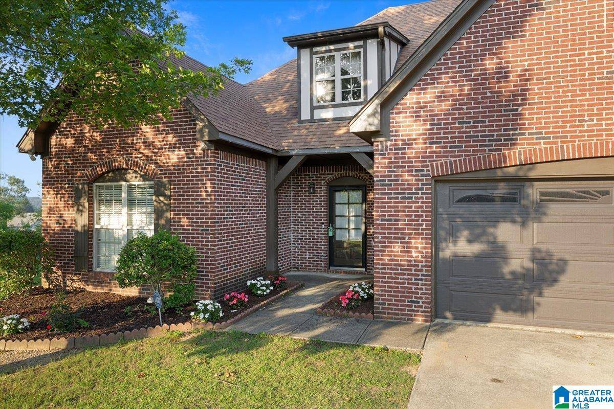 Trussville, AL 35173,3617 MERLIN CIRCLE