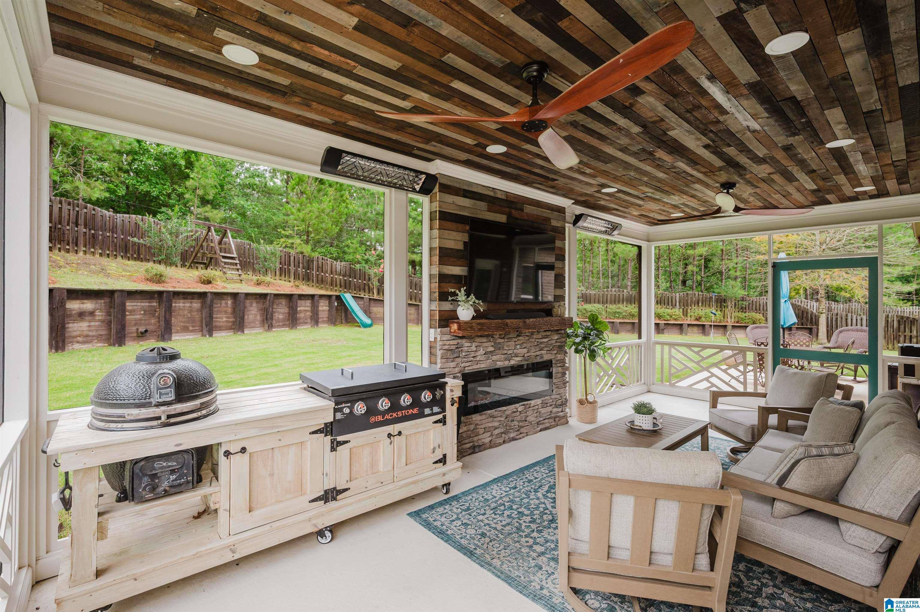 Pelham, AL 35124,227 DUNROBIN COVE