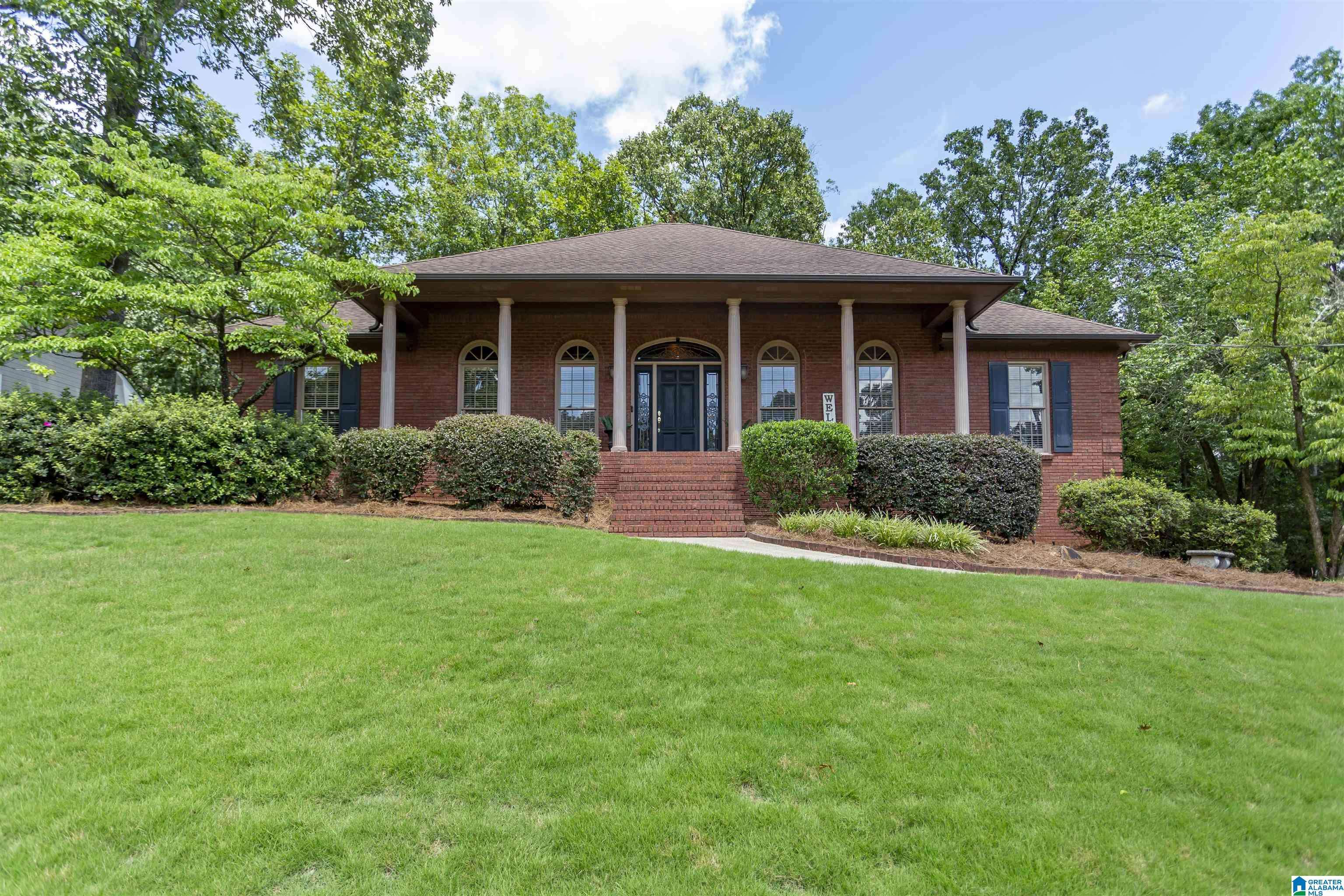 Trussville, AL 35173,123 REDWOOD DRIVE